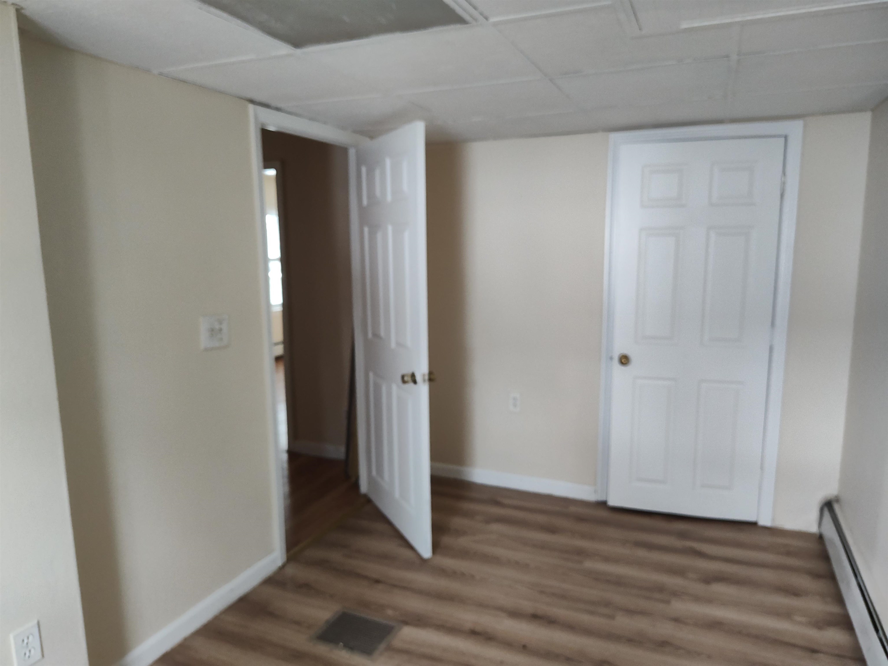 426 Manchester St, Manchester, NH 03103