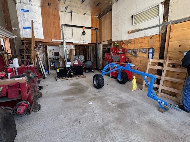 1204 Nh Route 11, Farmington, NH 03835