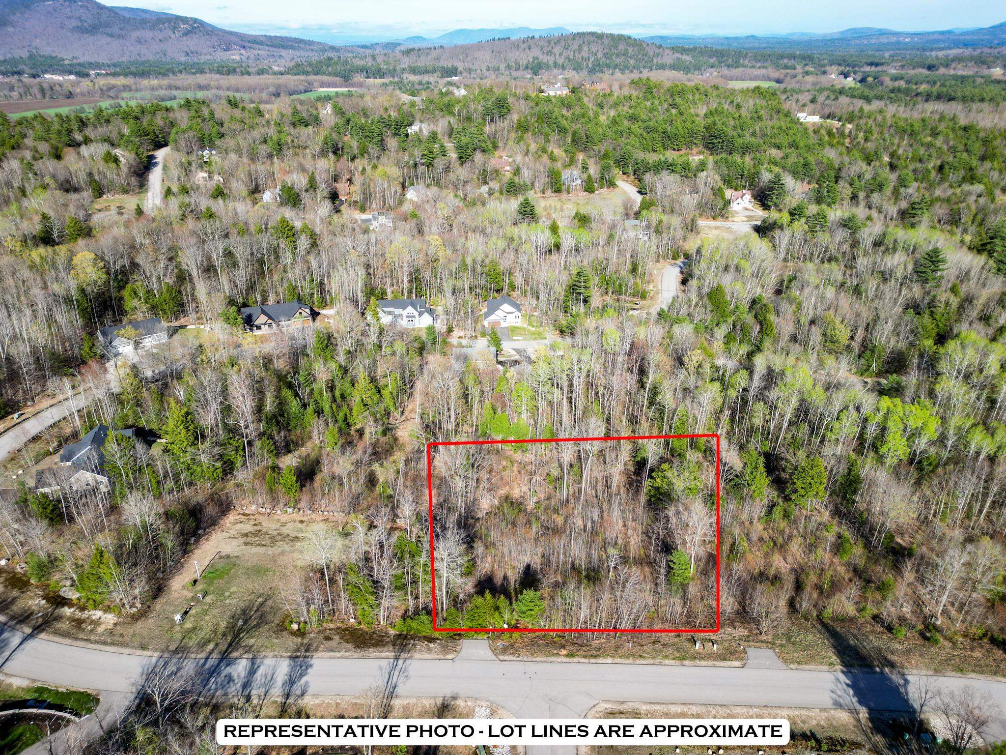 64 Grandview Rd, Conway, NH 03818