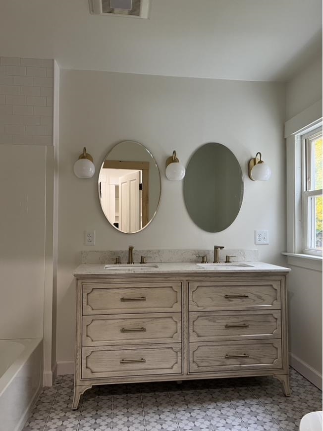 164 Brock St, Rochester, NH 03867