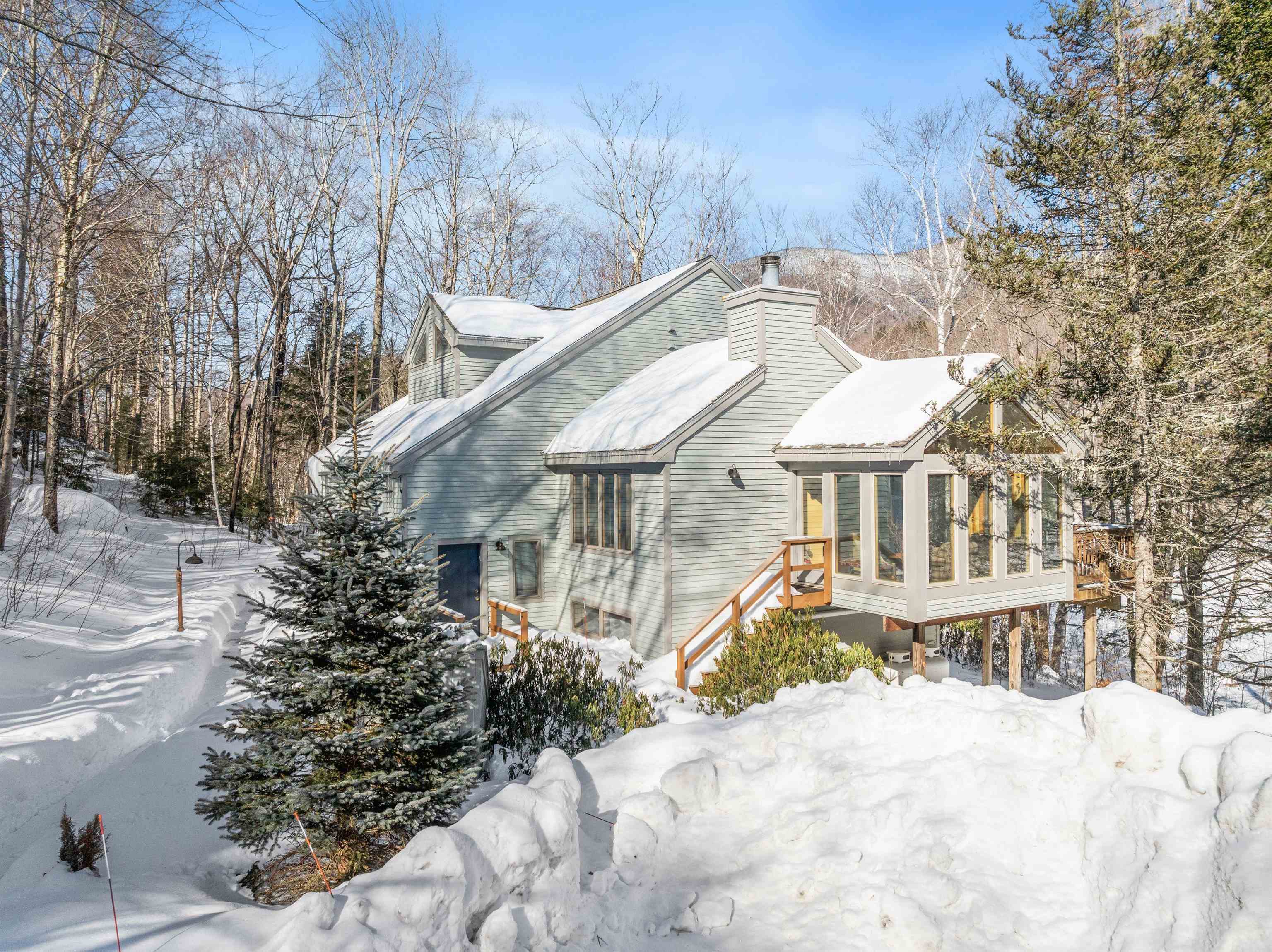 32 Loonwood Dr #1, Lincoln, NH 03251