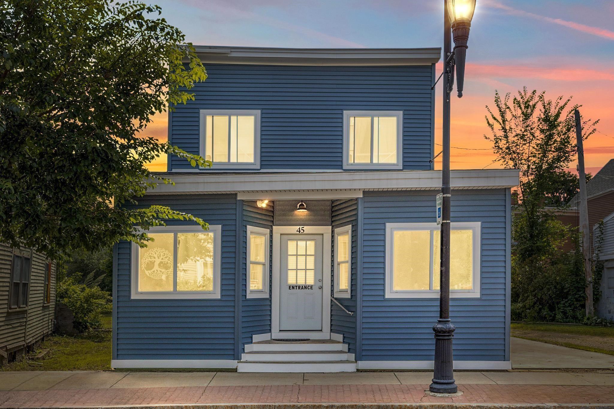 45 Hanson St, Rochester, NH 03867