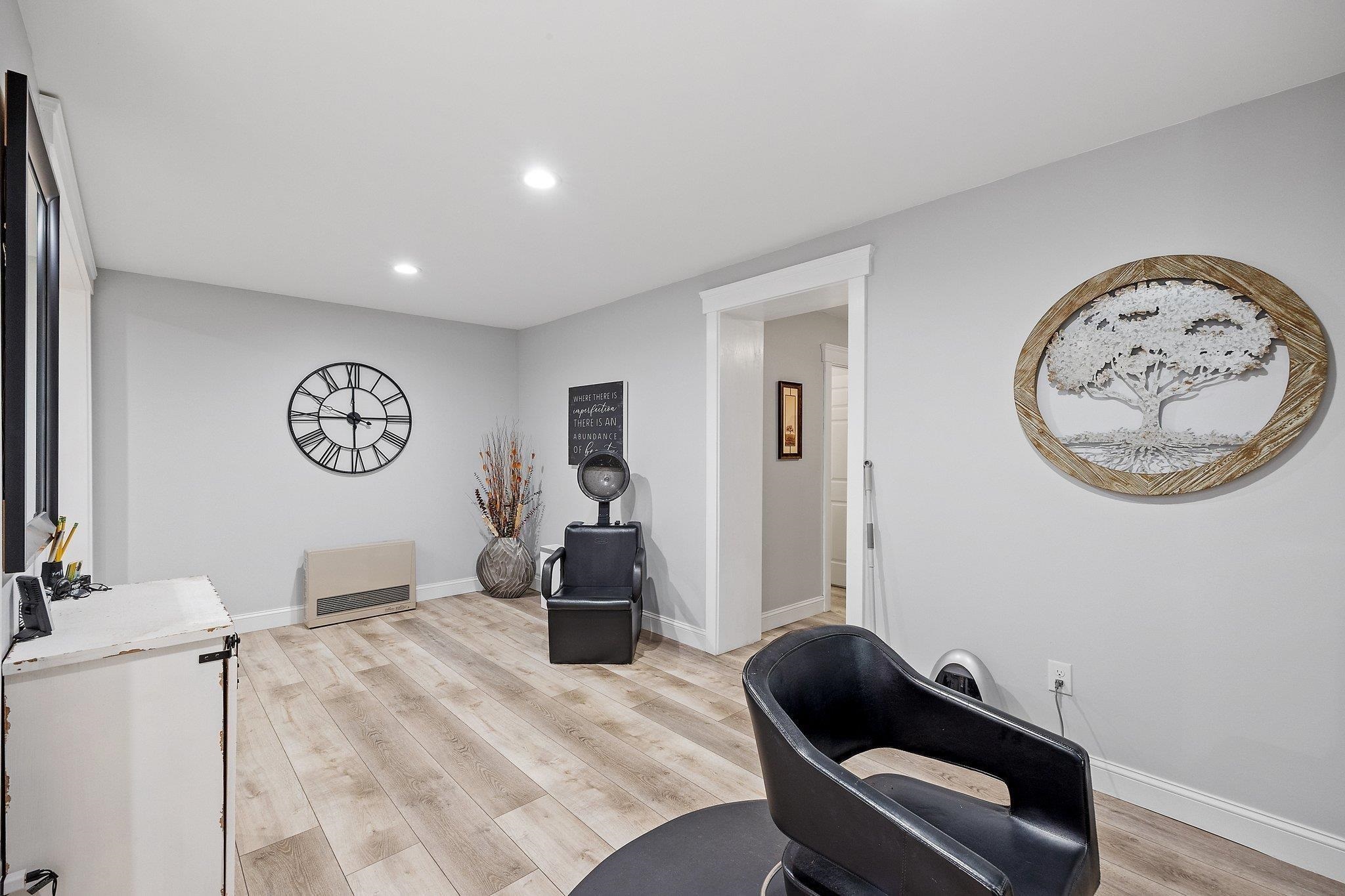 45 Hanson St, Rochester, NH 03867