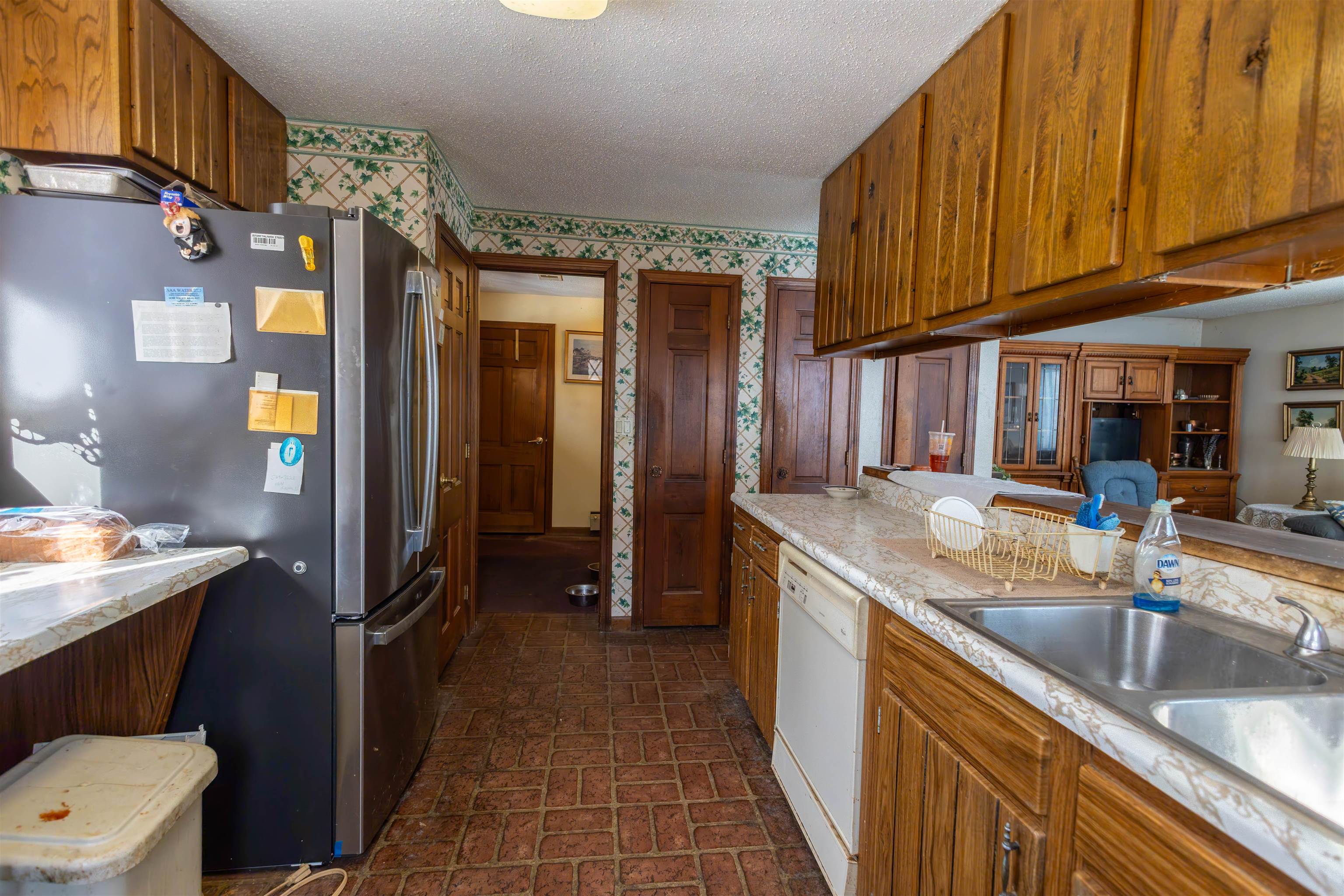 85 Old Granite Rd, Ossipee, NH 03864