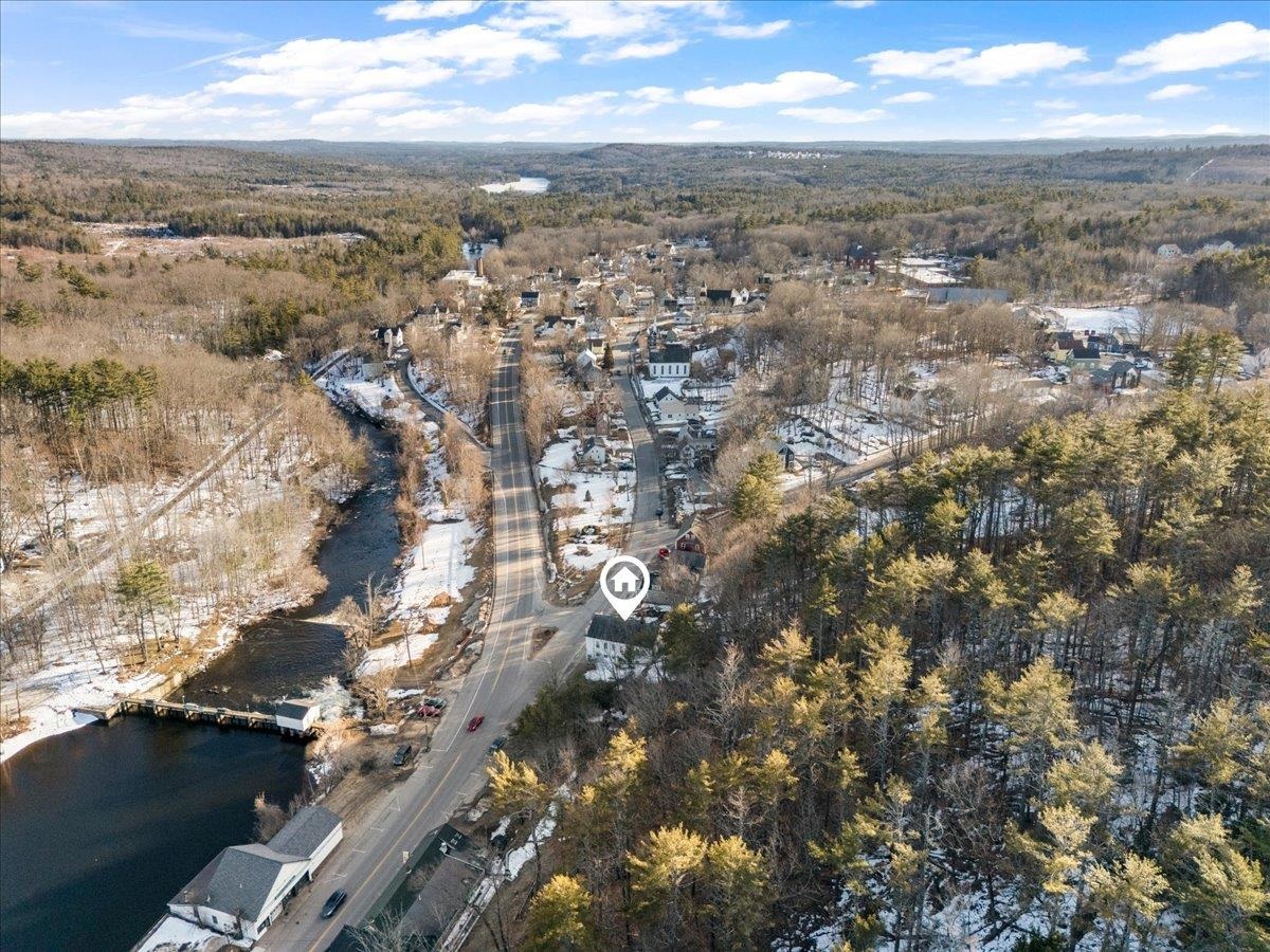6 Dawson St, Milton, NH 03851