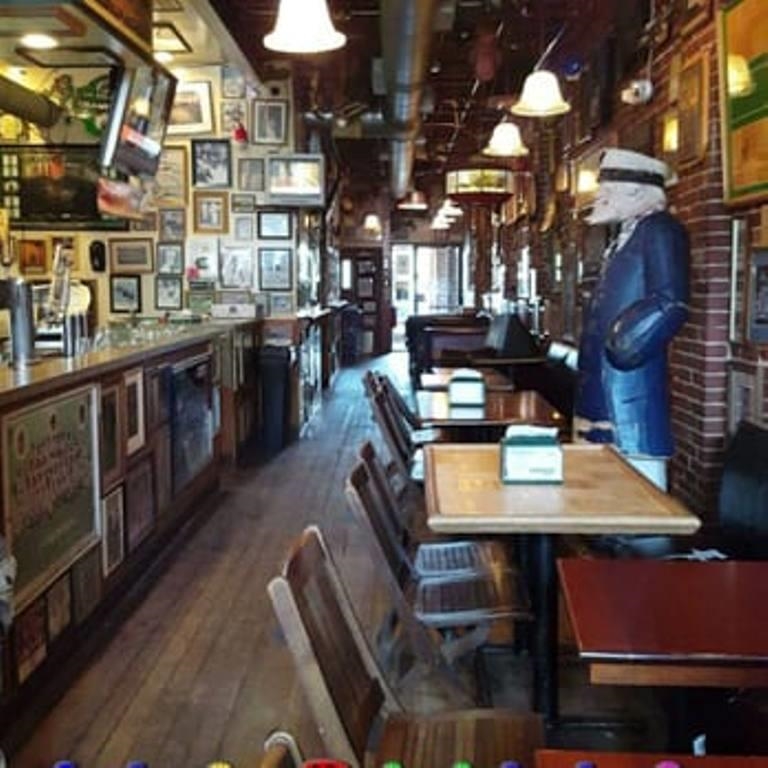 121 Main St, Nashua, NH 03060