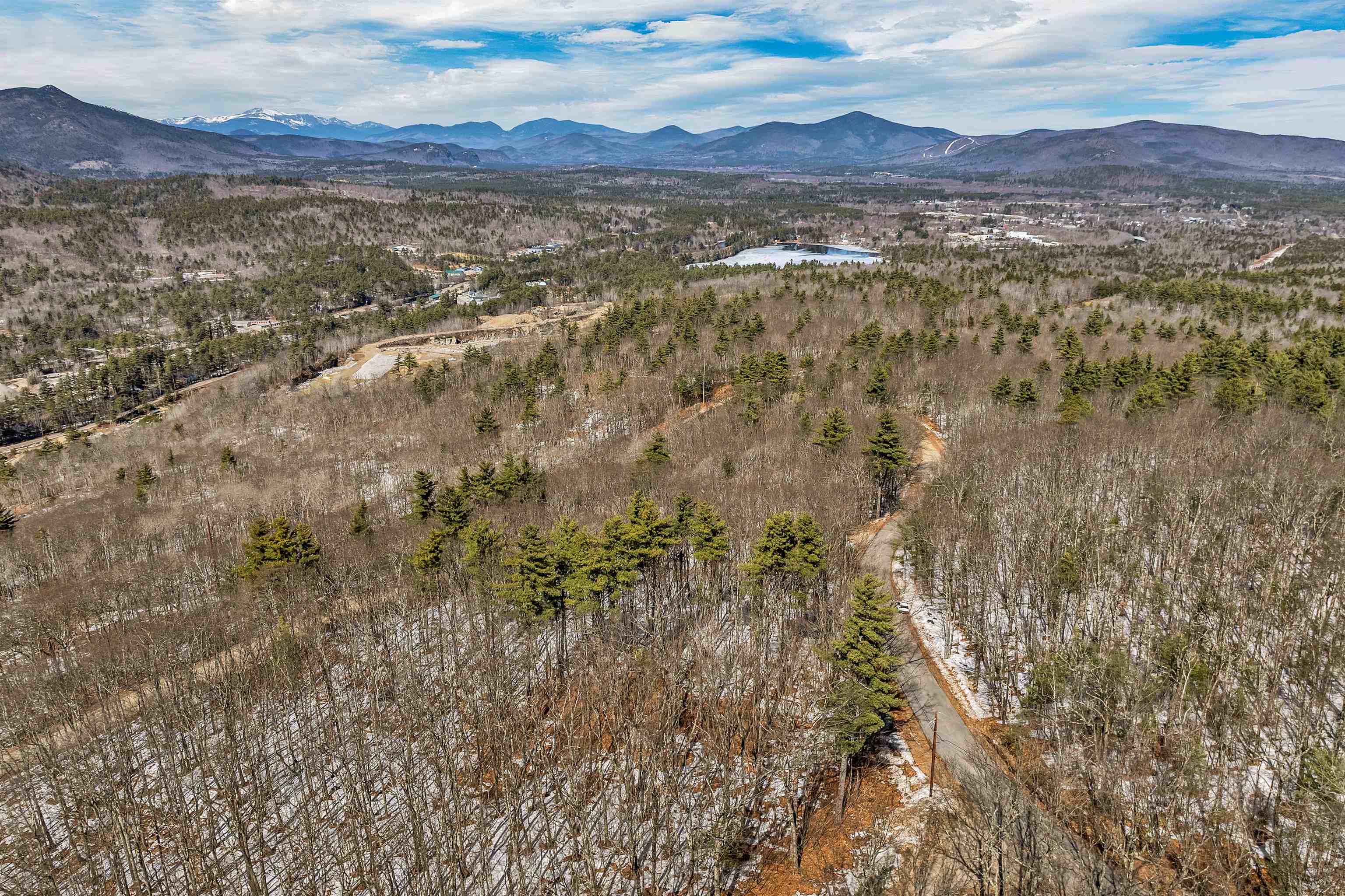 15 Klausen Rd, Madison, NH 03849