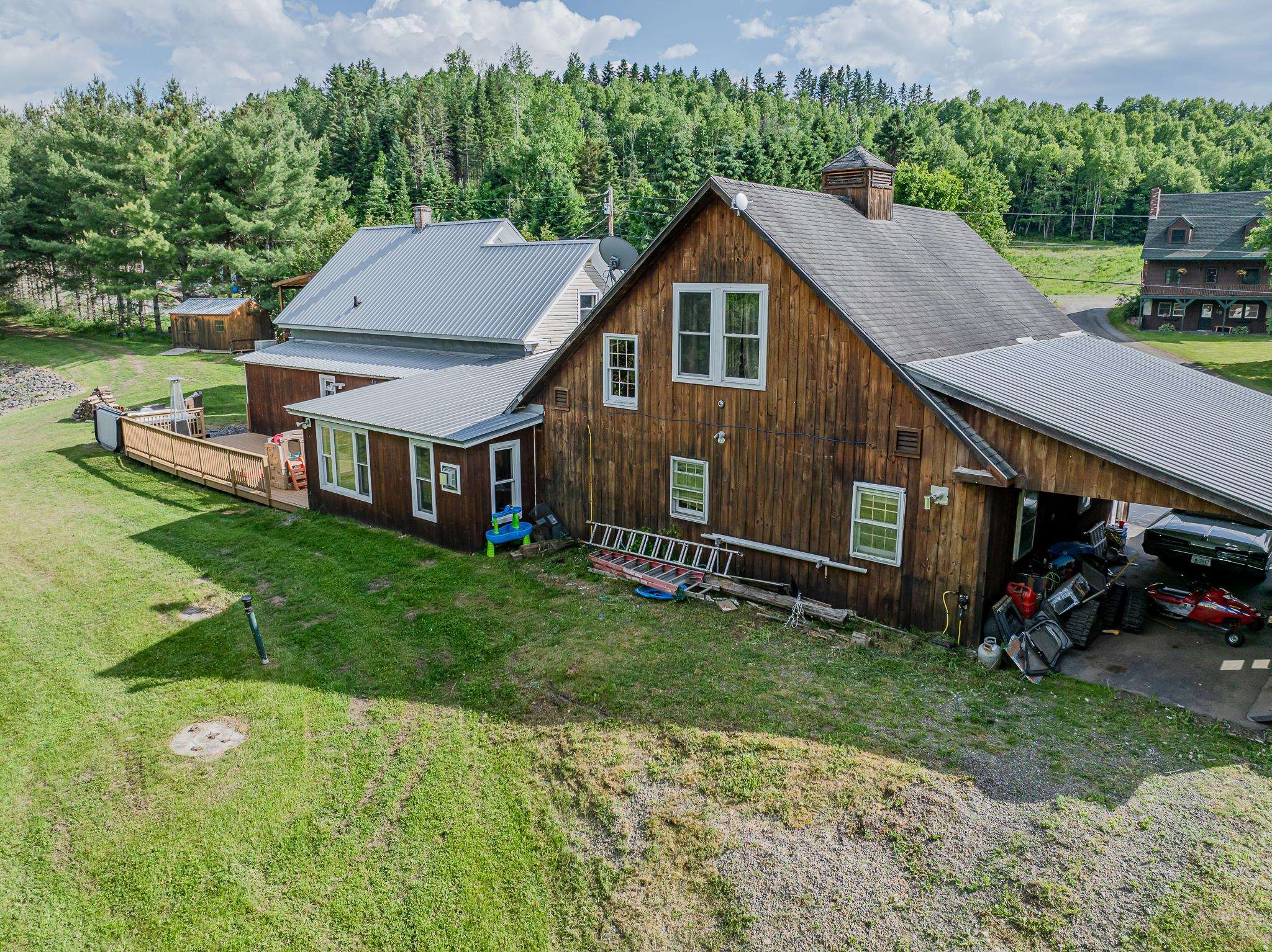 21 Bungy Rd, Colebrook, NH 03576