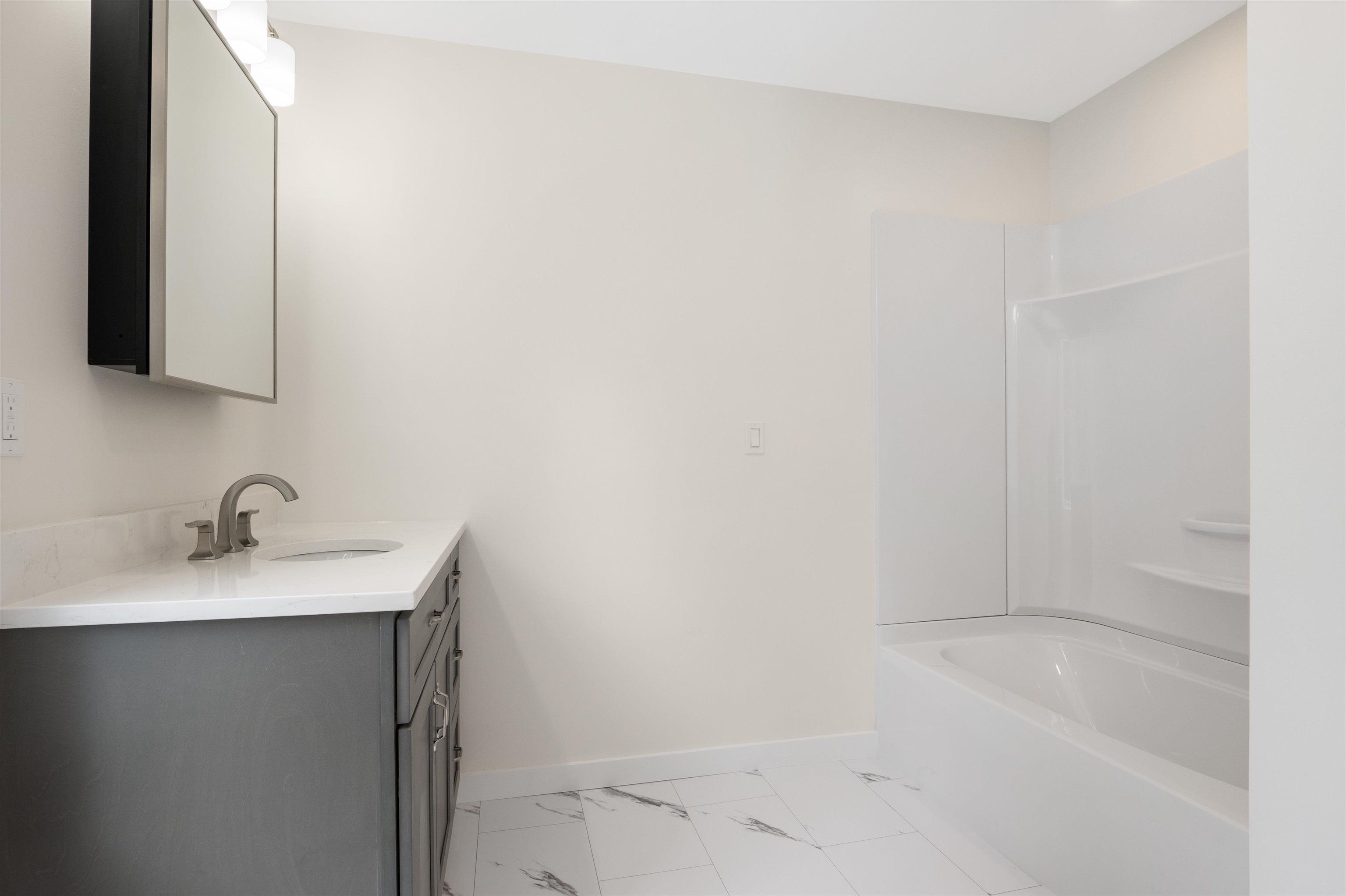 154 Village Rd, Shelburne, NH 03581