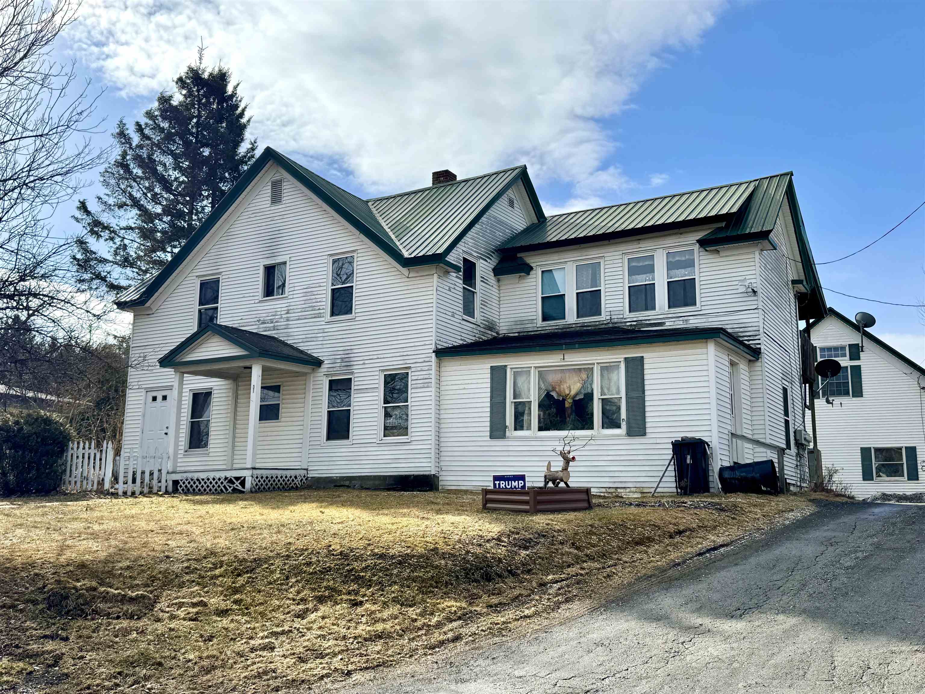 31 - 33 Colby St, Colebrook, NH 03576