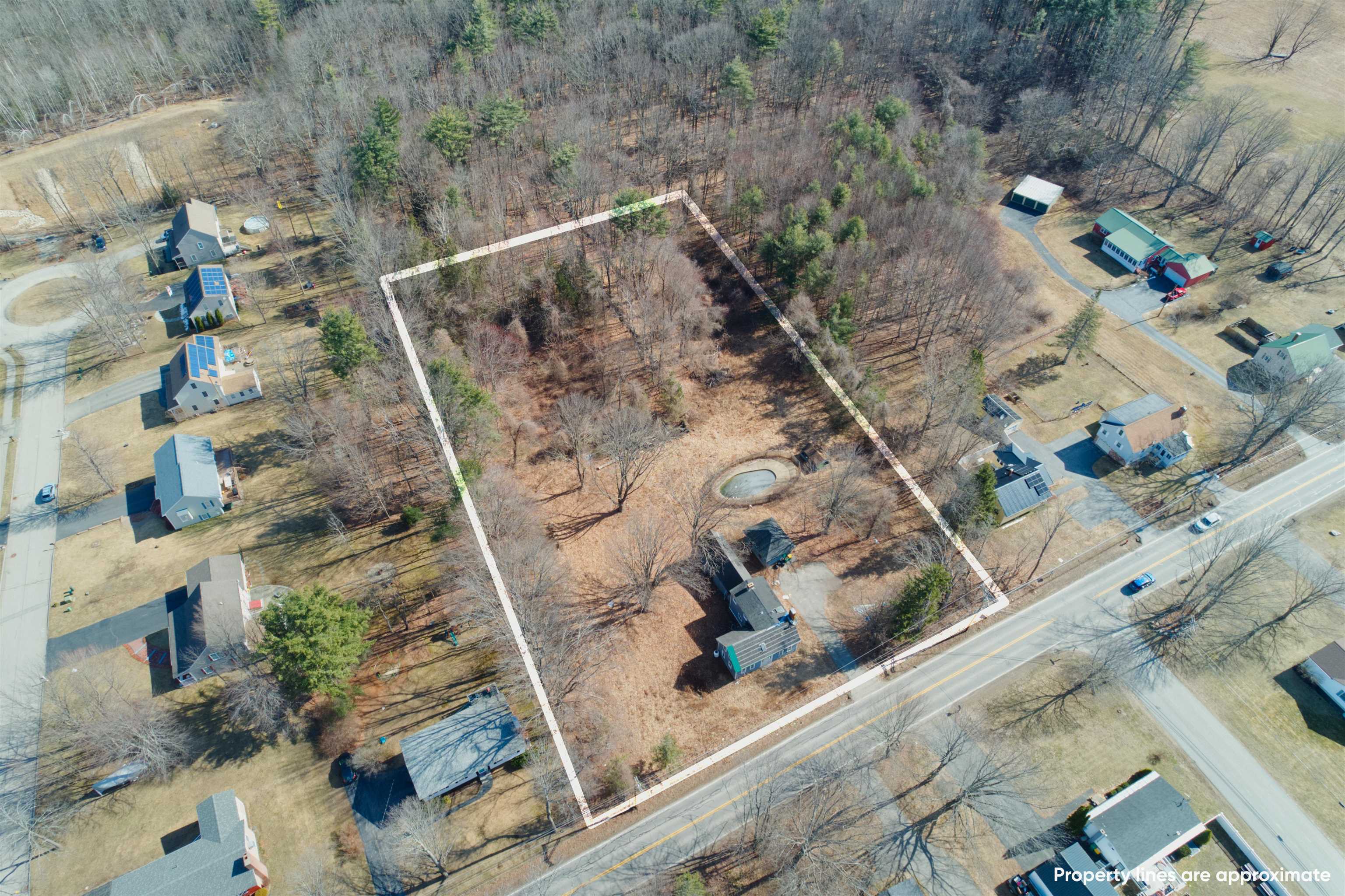 524 Salmon Falls Rd, Rochester, NH 03868