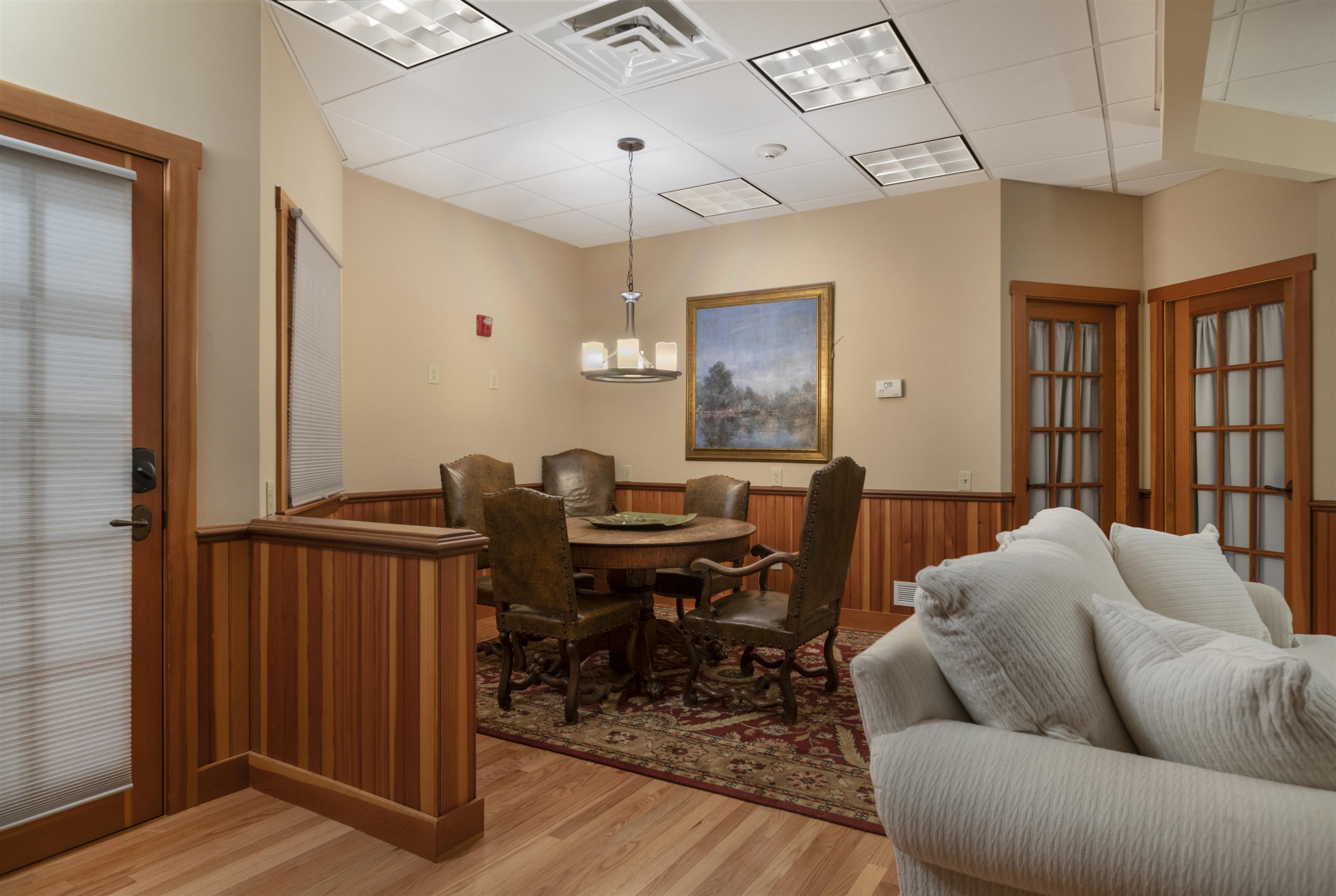 41 Glendale Place — photo 1