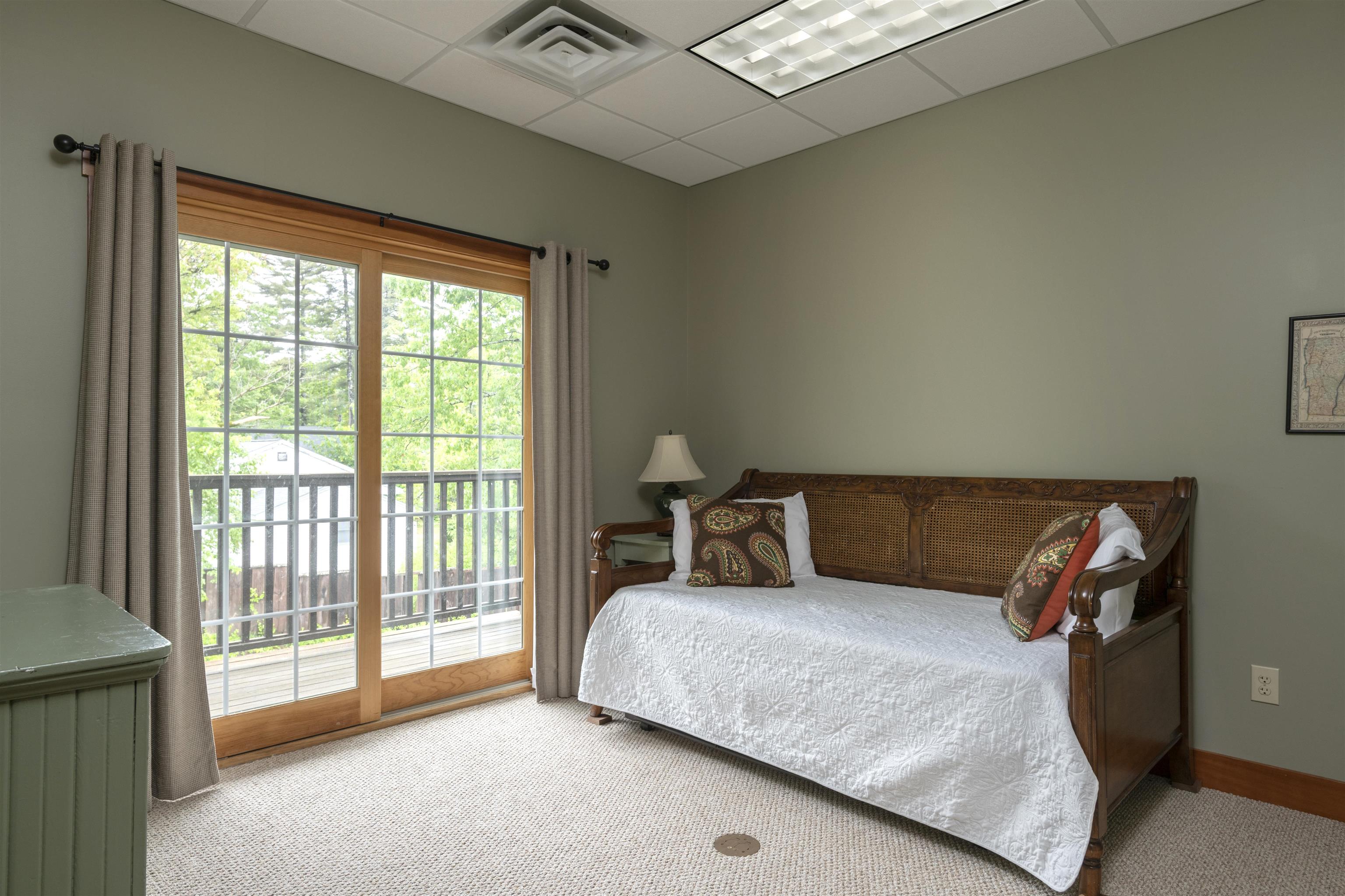 41 Glendale Place — photo 3