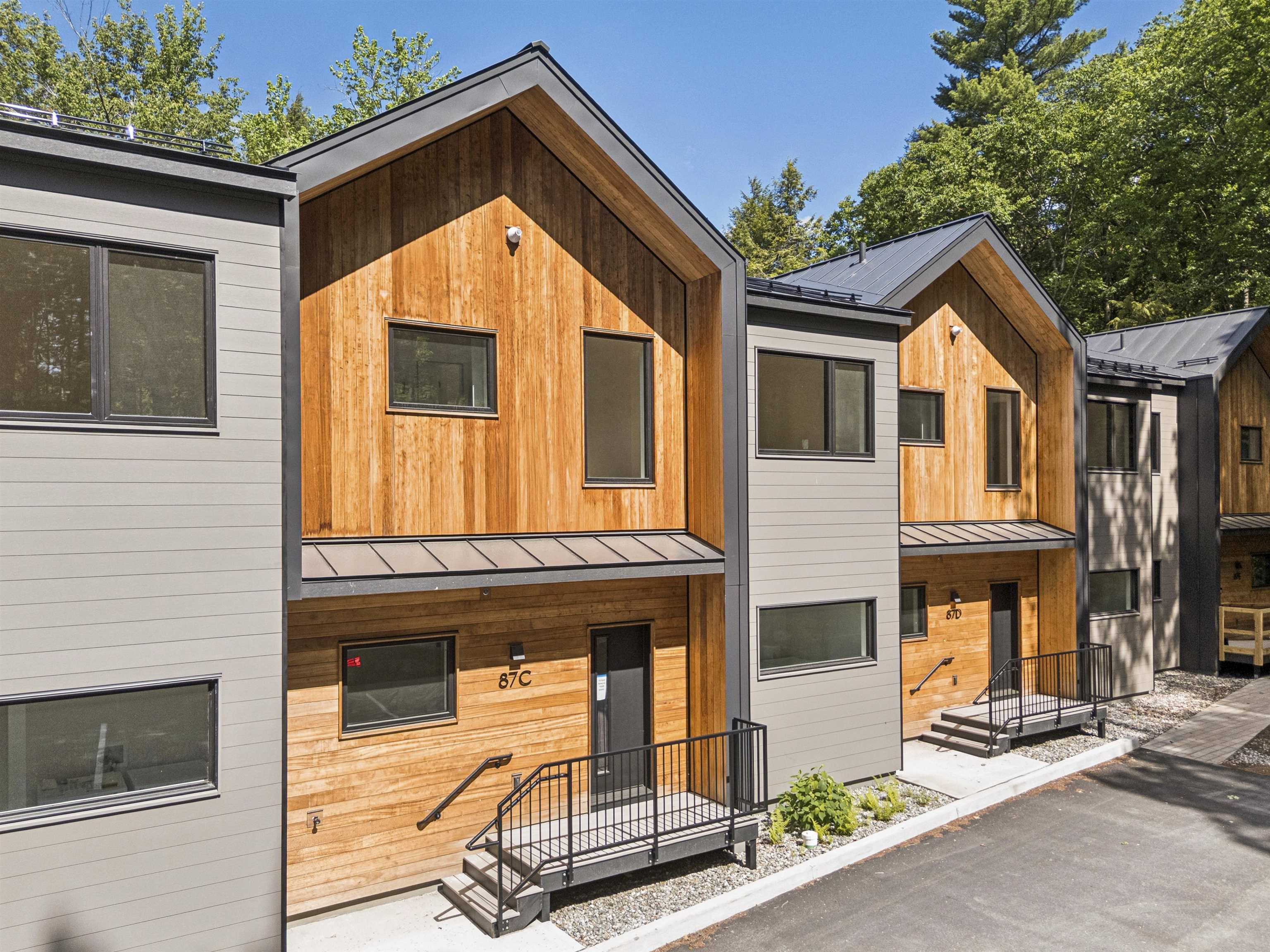 87C Slate Hill Road Unit: 3