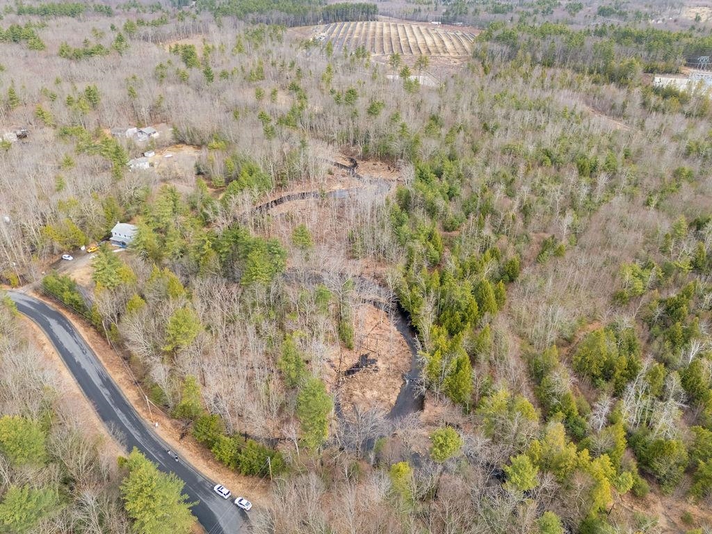 39 Colby Rd, Kingston, NH 03848