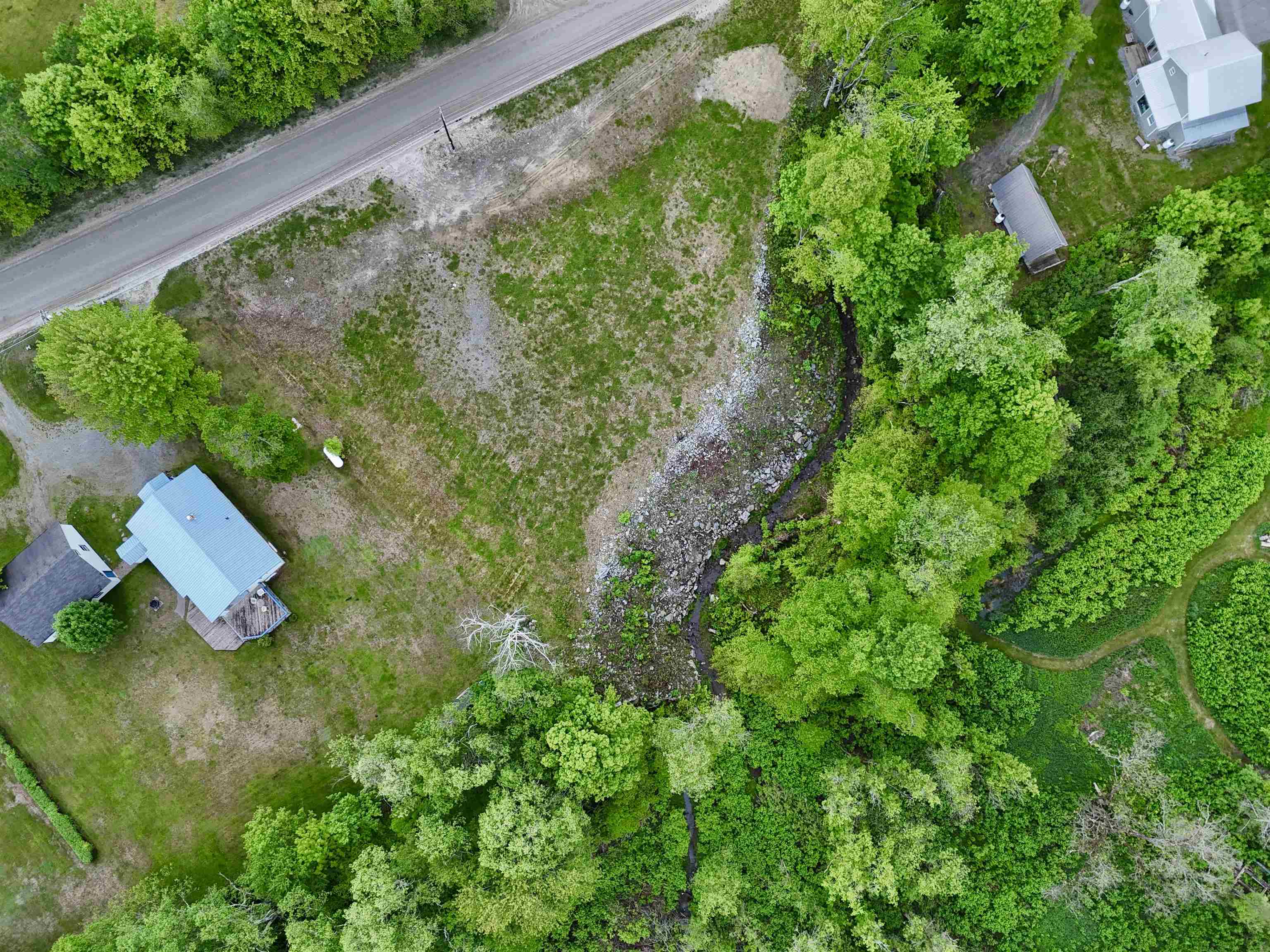 859 River Road — 3