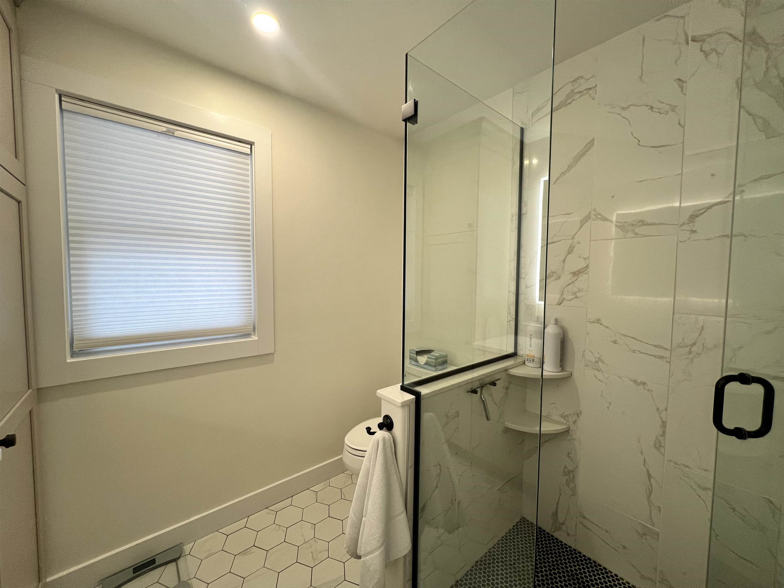 3 Trillium Ln, Grantham, NH 03753