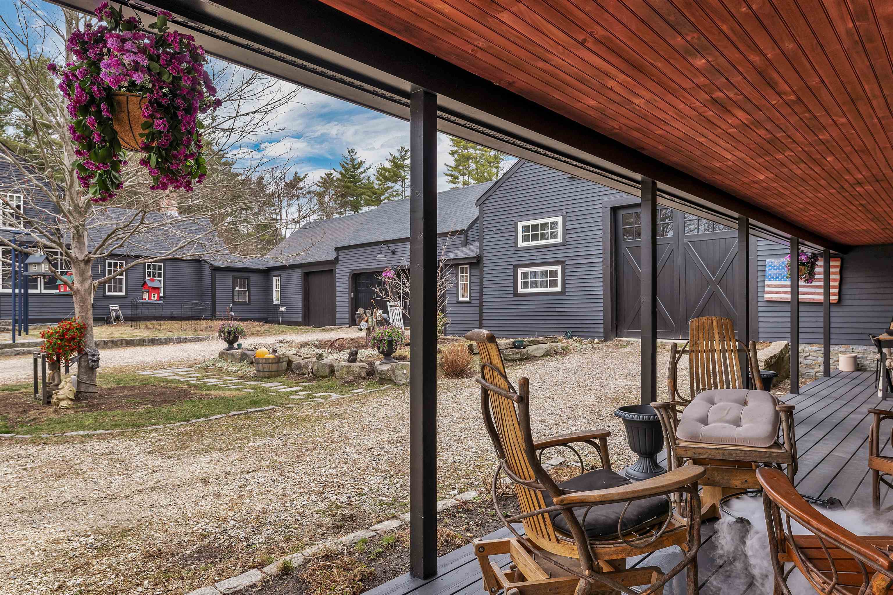 117 Hayes Rd, Alton, NH 03809