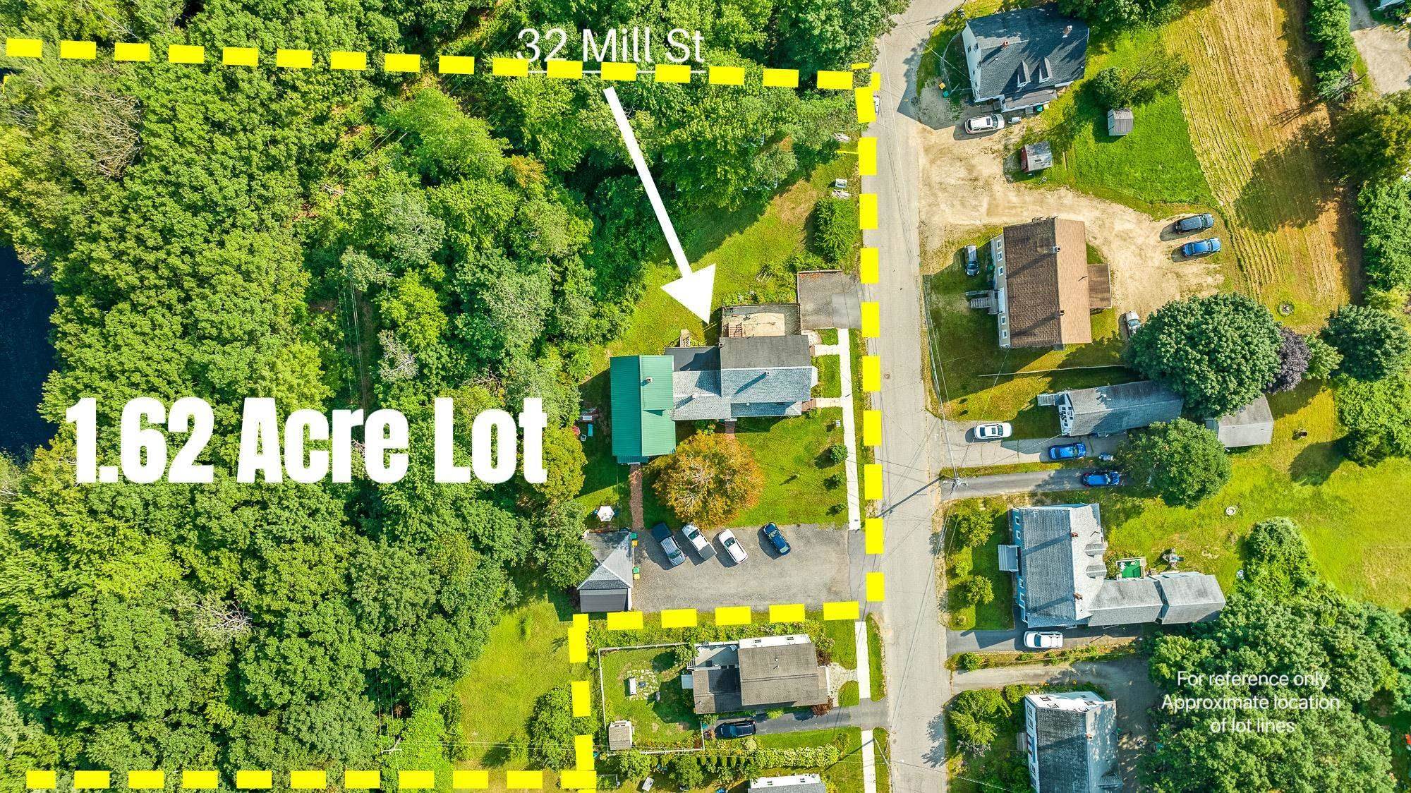 32 Mill St, Rochester, NH 03867