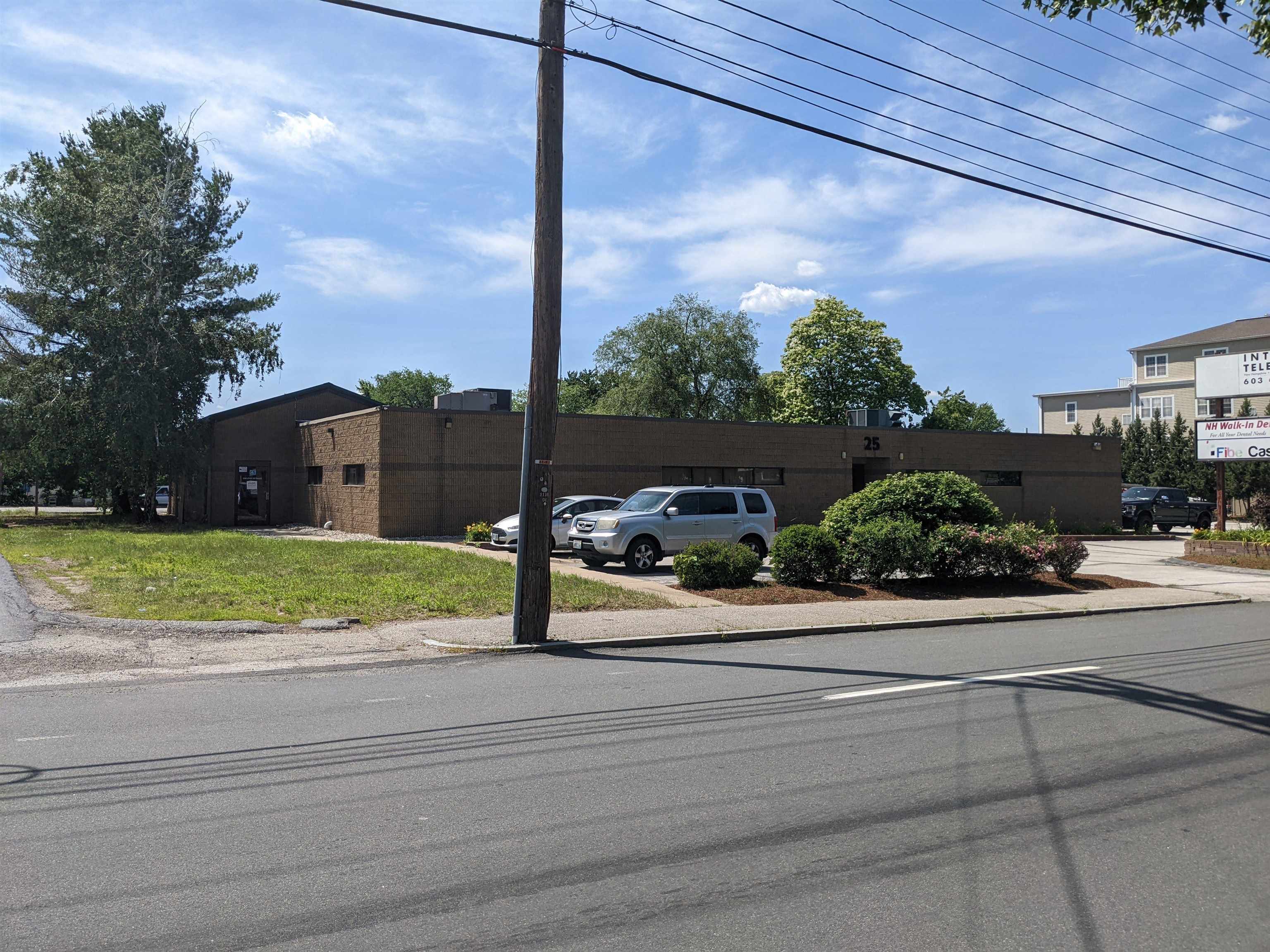 25 S Maple St, Manchester, NH 03103