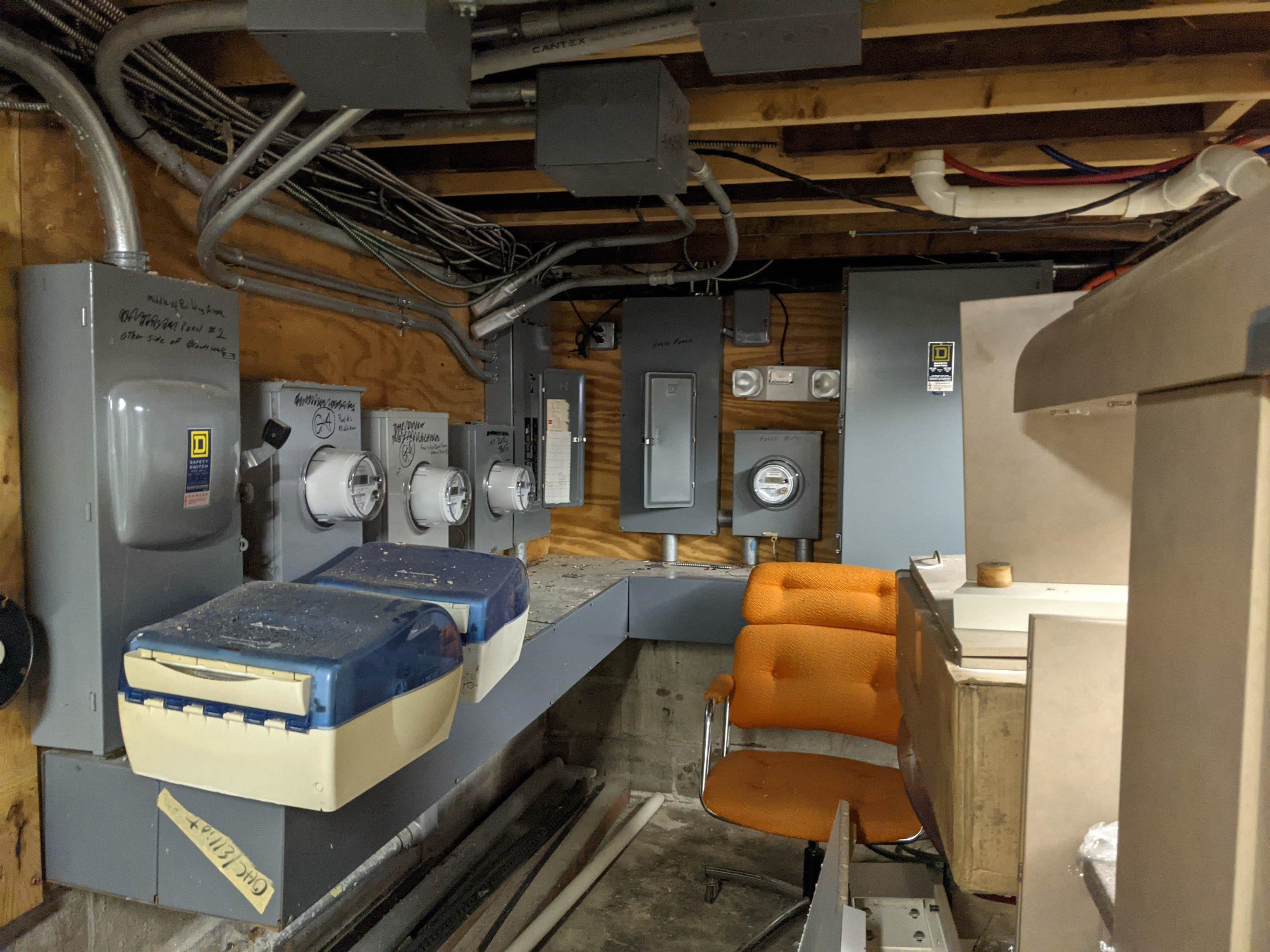 25 S Maple St, Manchester, NH 03103