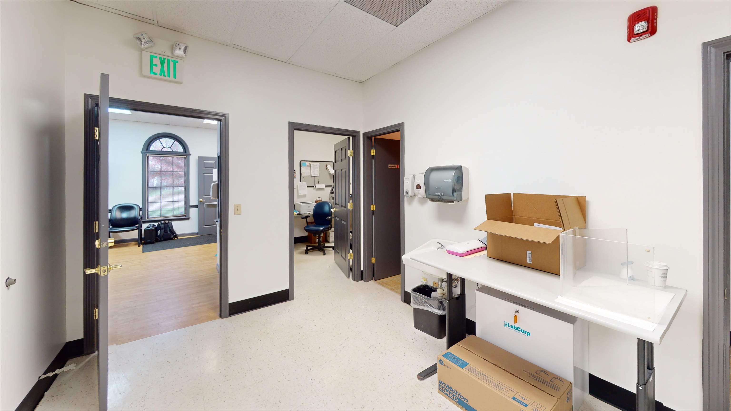 875 Greenland Rd, Portsmouth, NH 03801