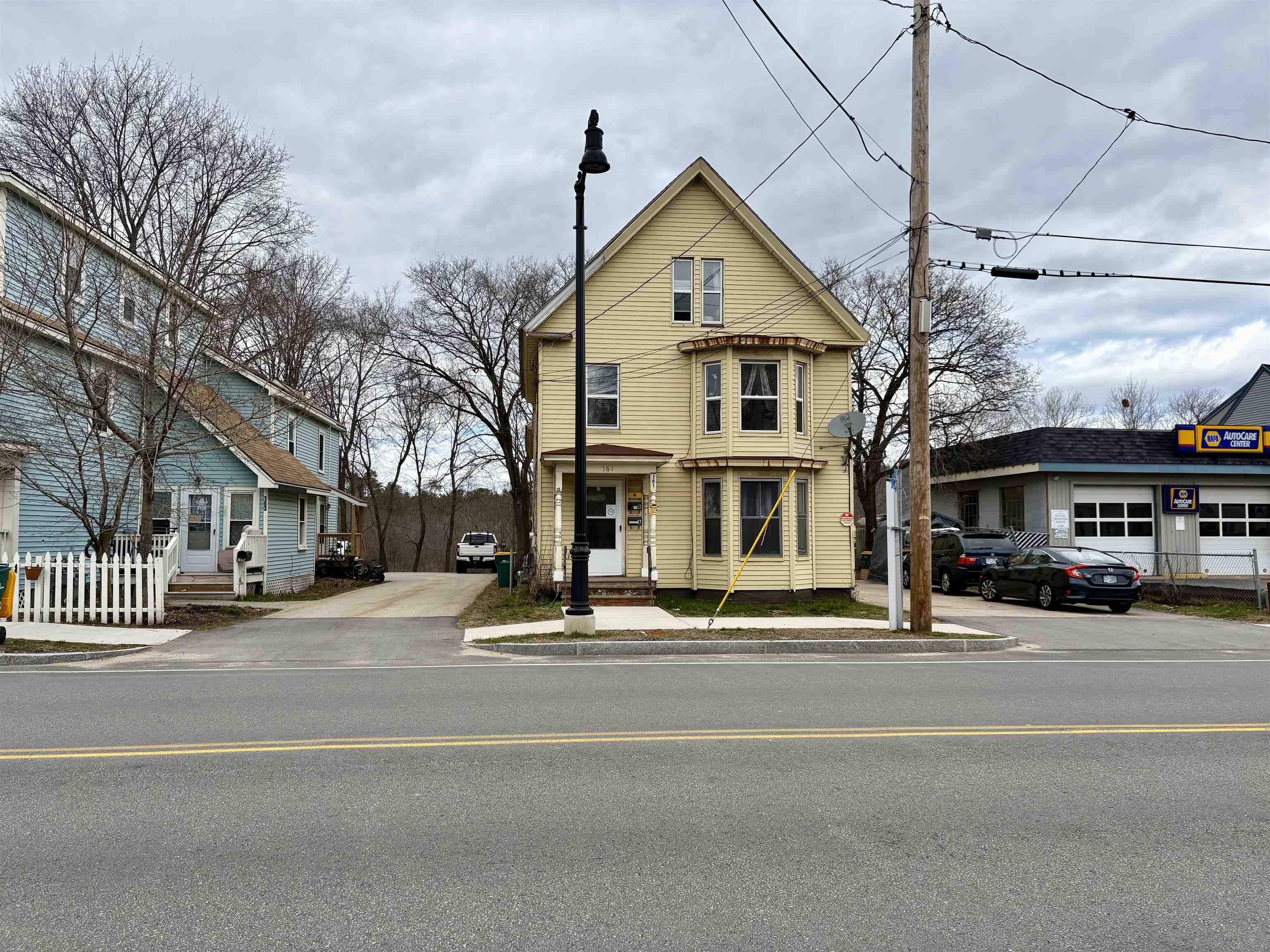 161 N Main St, Rochester, NH 03867