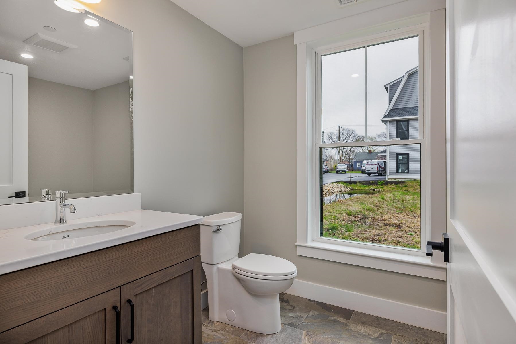 22 Little Bay Dr, Dover, NH 03820