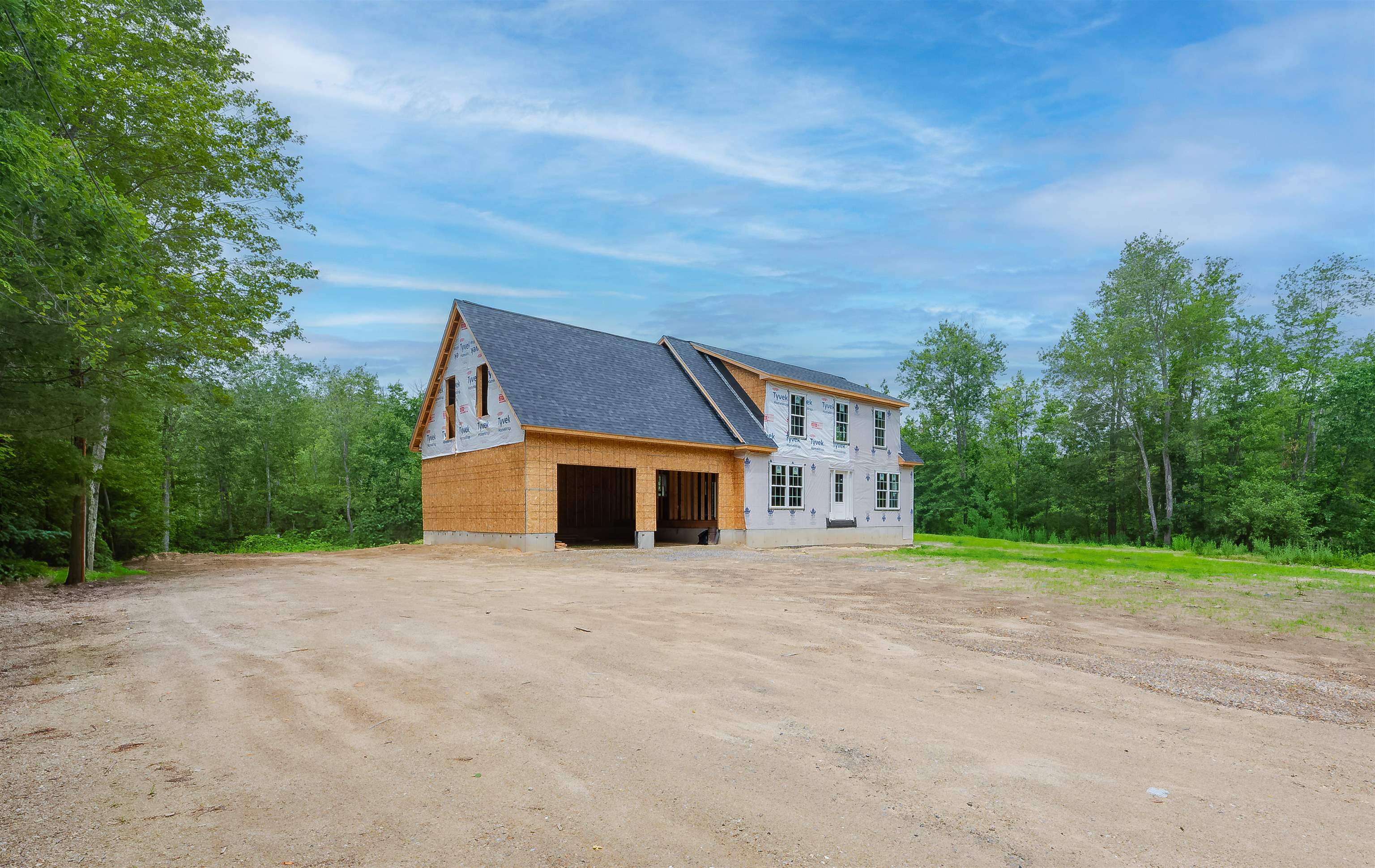 47 Brewster Rd, Barrington, NH 03825