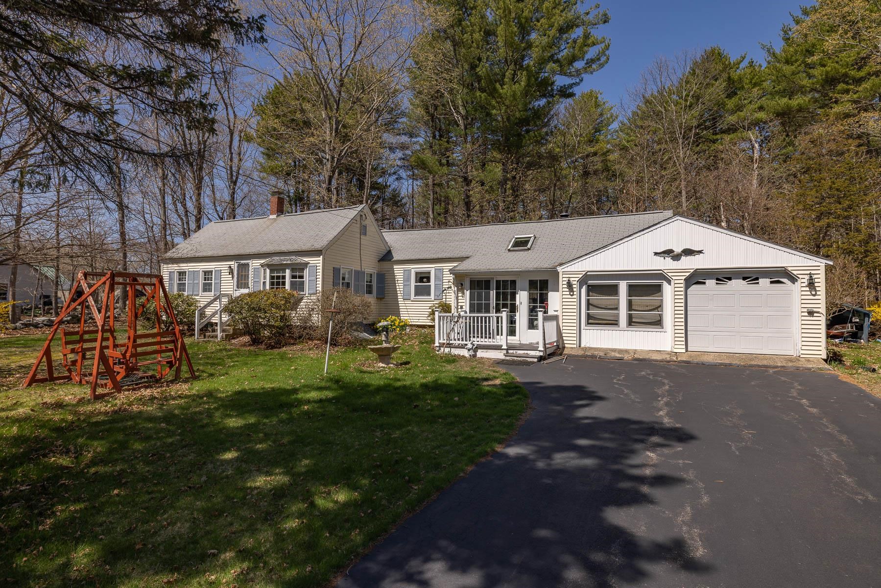 137 Clark Rd, Rye, NH 03870