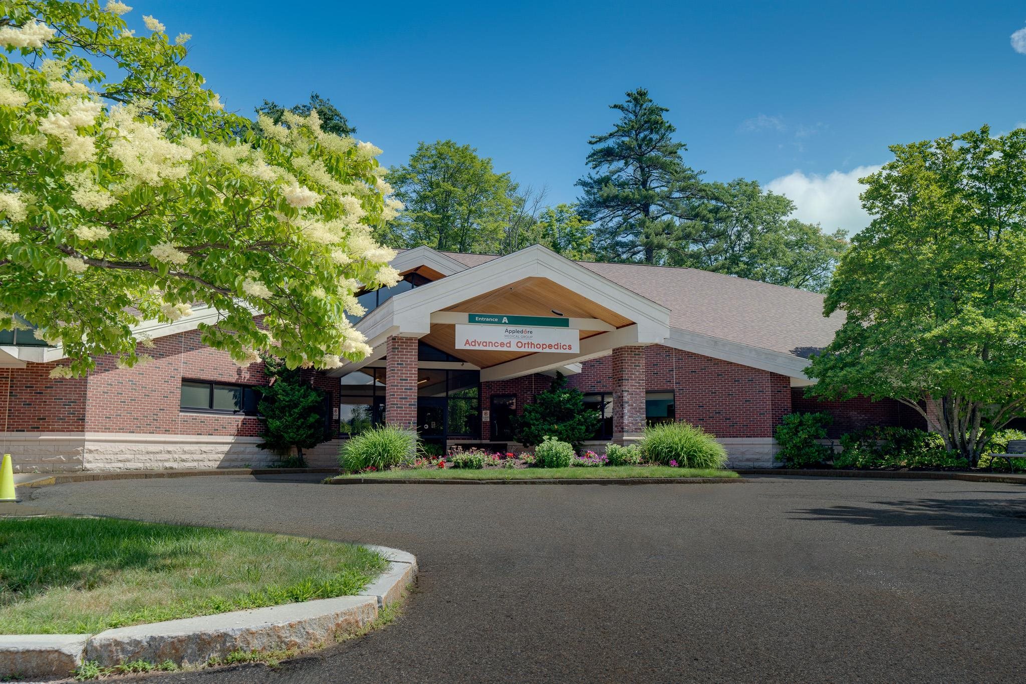 14 Maple Street — photo 1