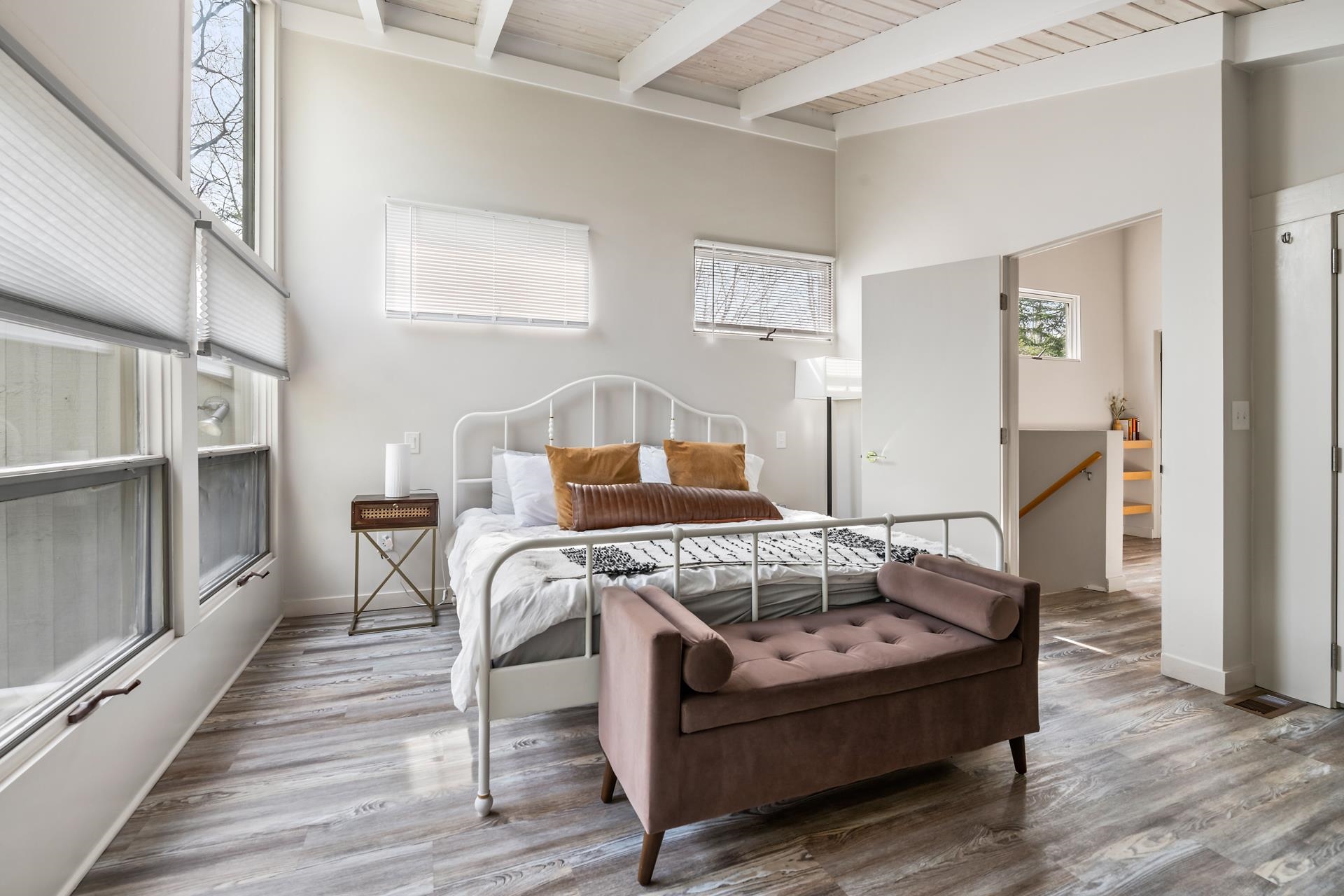 27 Eagle Dr, Grantham, NH 03753