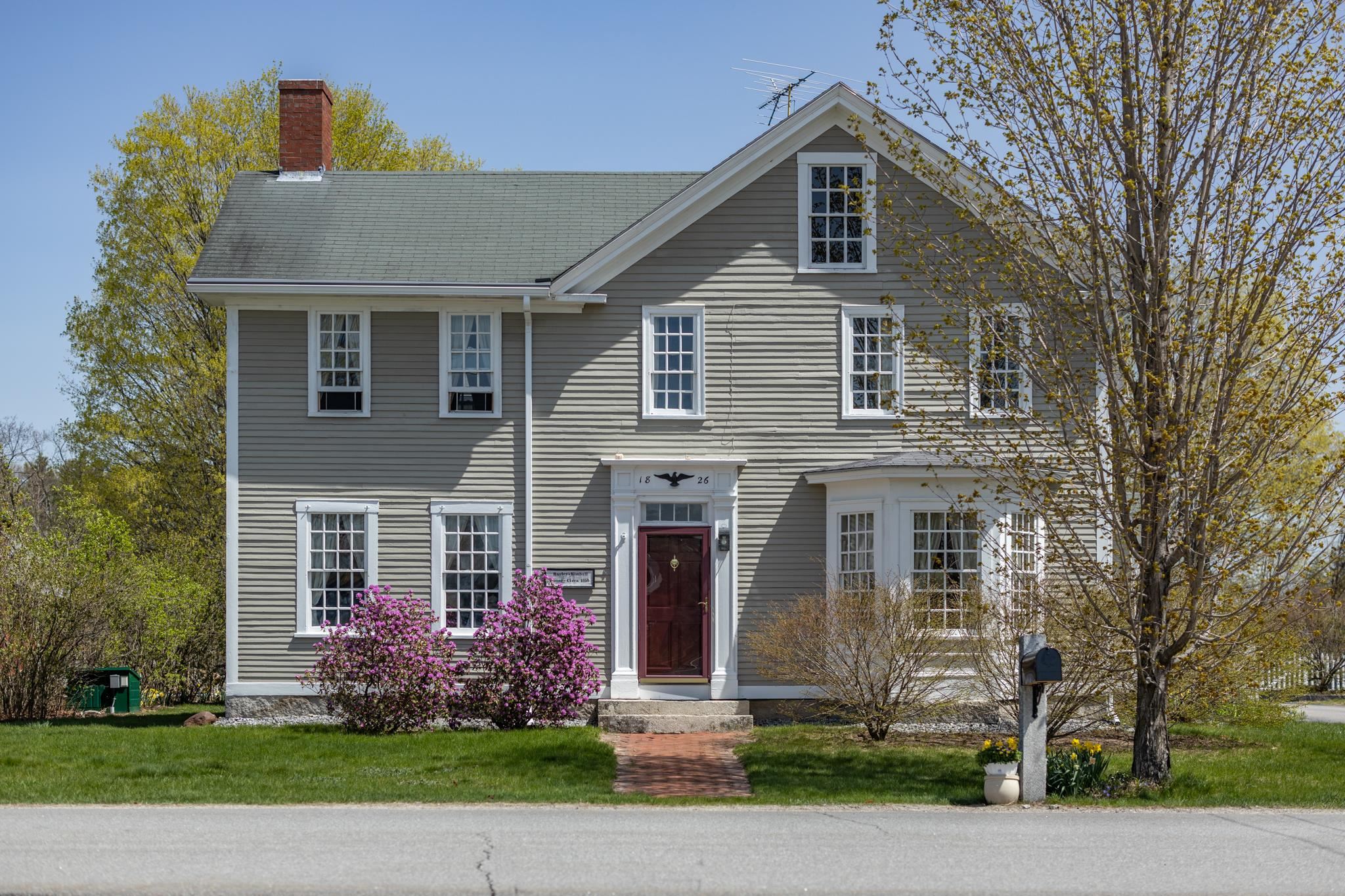 1003 School St, Dunbarton, NH 03046