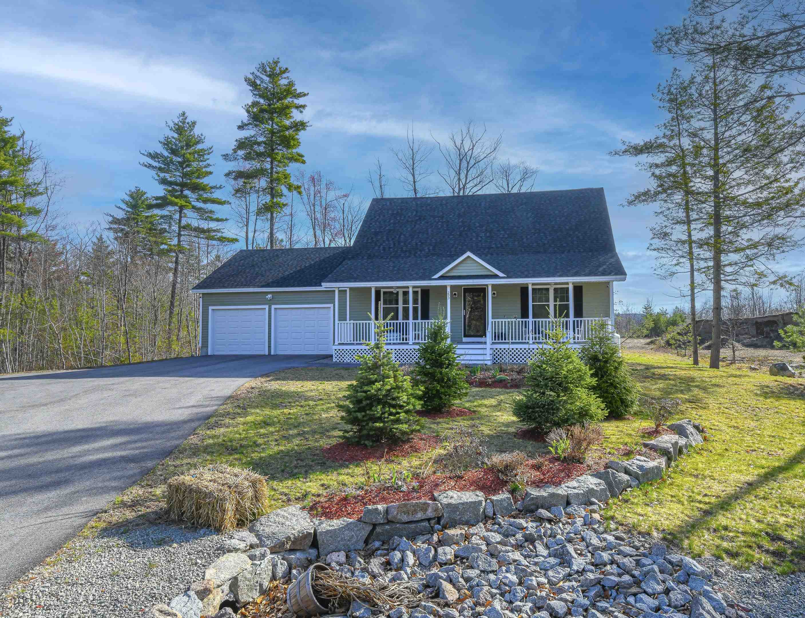 293 Pemigewasset Dr, Conway, NH 03813