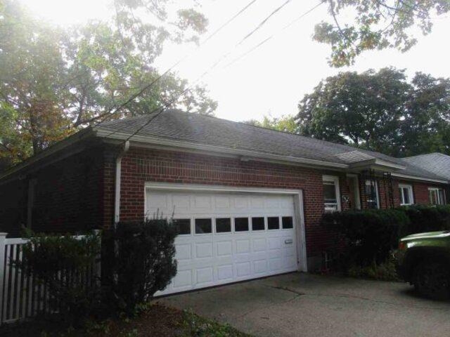 675 Coolidge Ave, Manchester, NH 03102