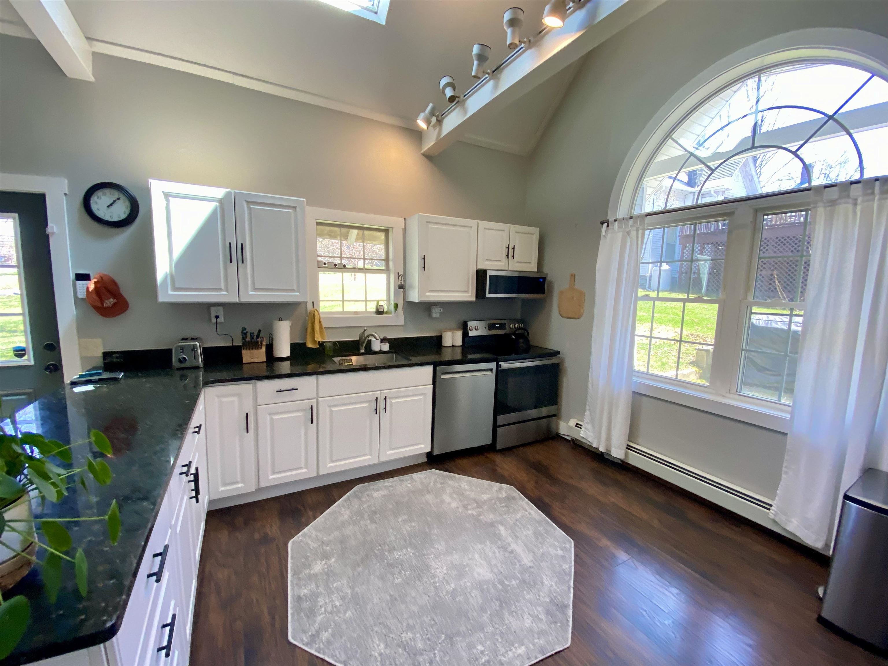 2254 Main St, Bethlehem, NH 03574