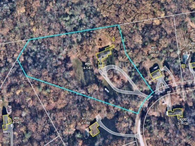 99 Cambridge Rd, Bedford, NH 03110