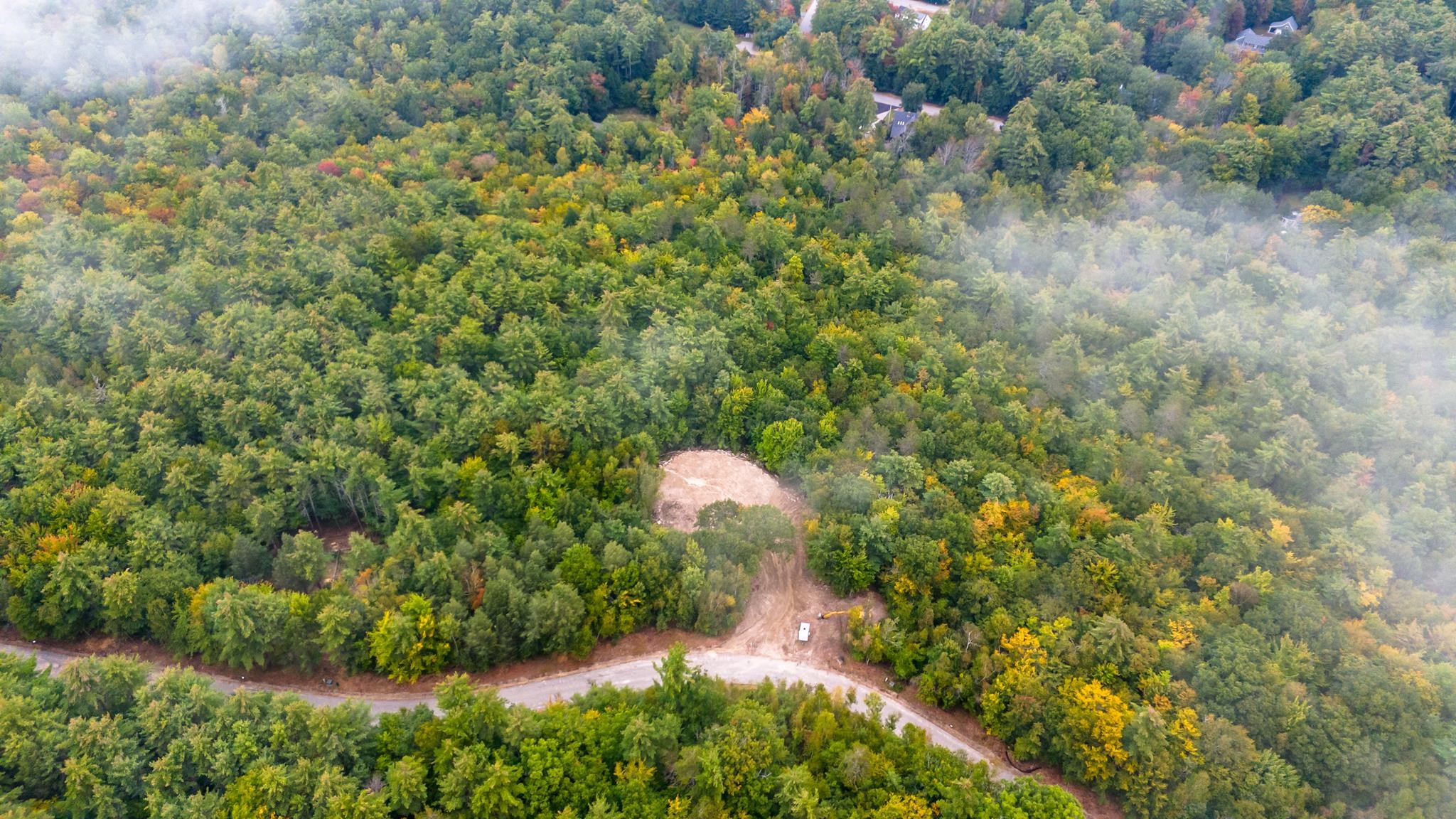 18-8 Winnipesaukee Dr, Wolfeboro, NH 03894