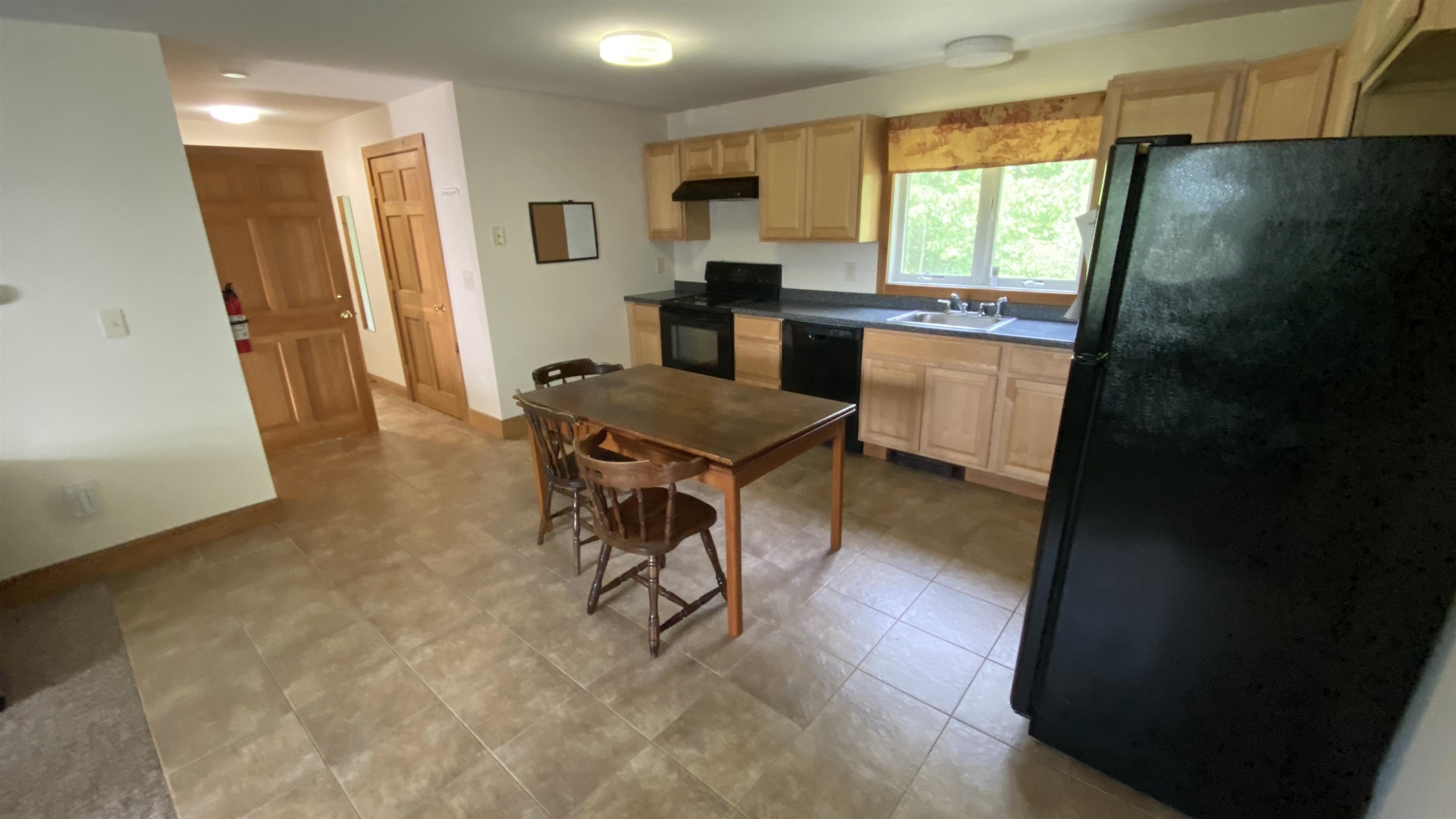 275-279 Mast Rd, Durham, NH 03824