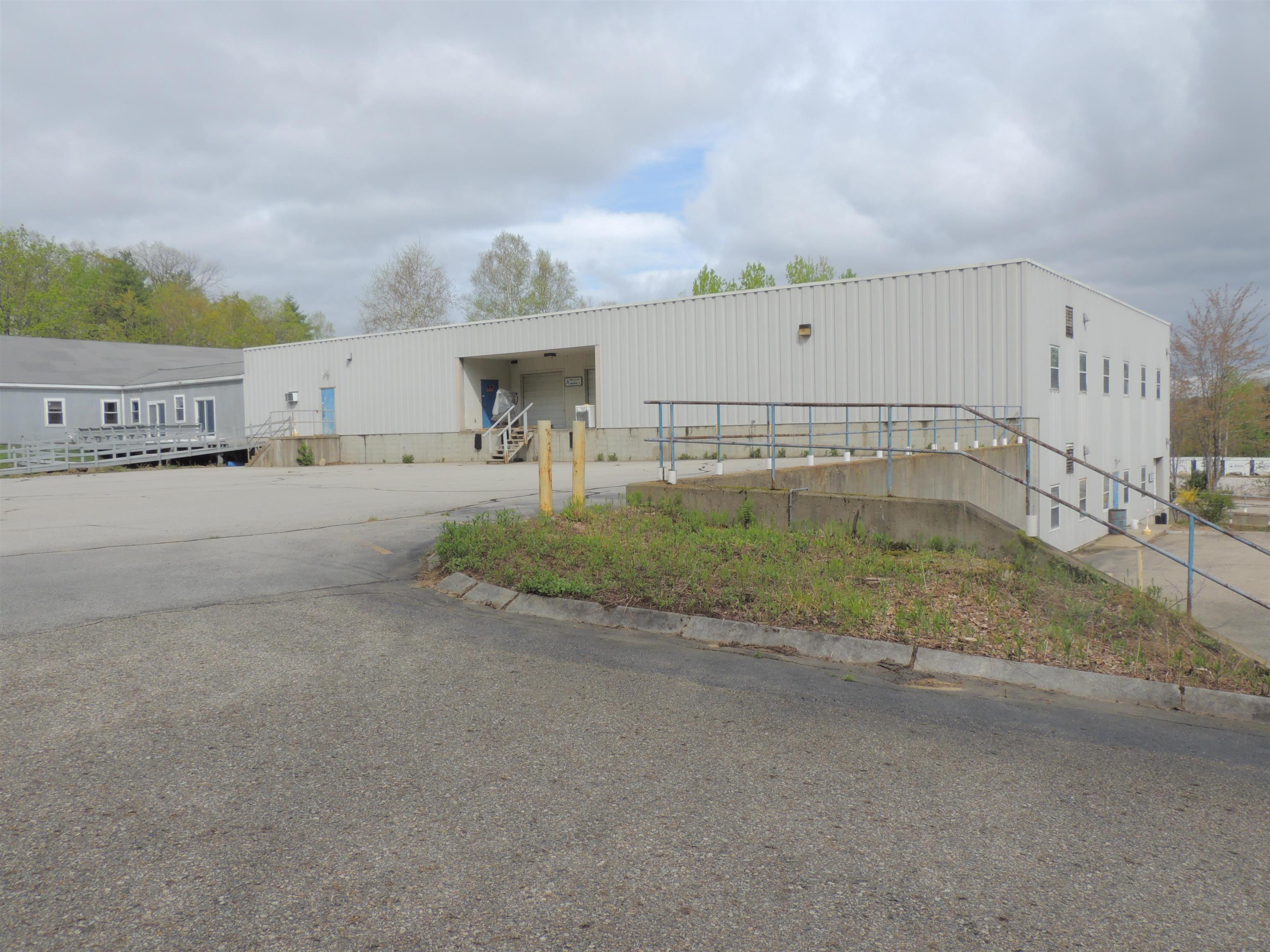 9 Enterprise Ct, Meredith, NH 03252