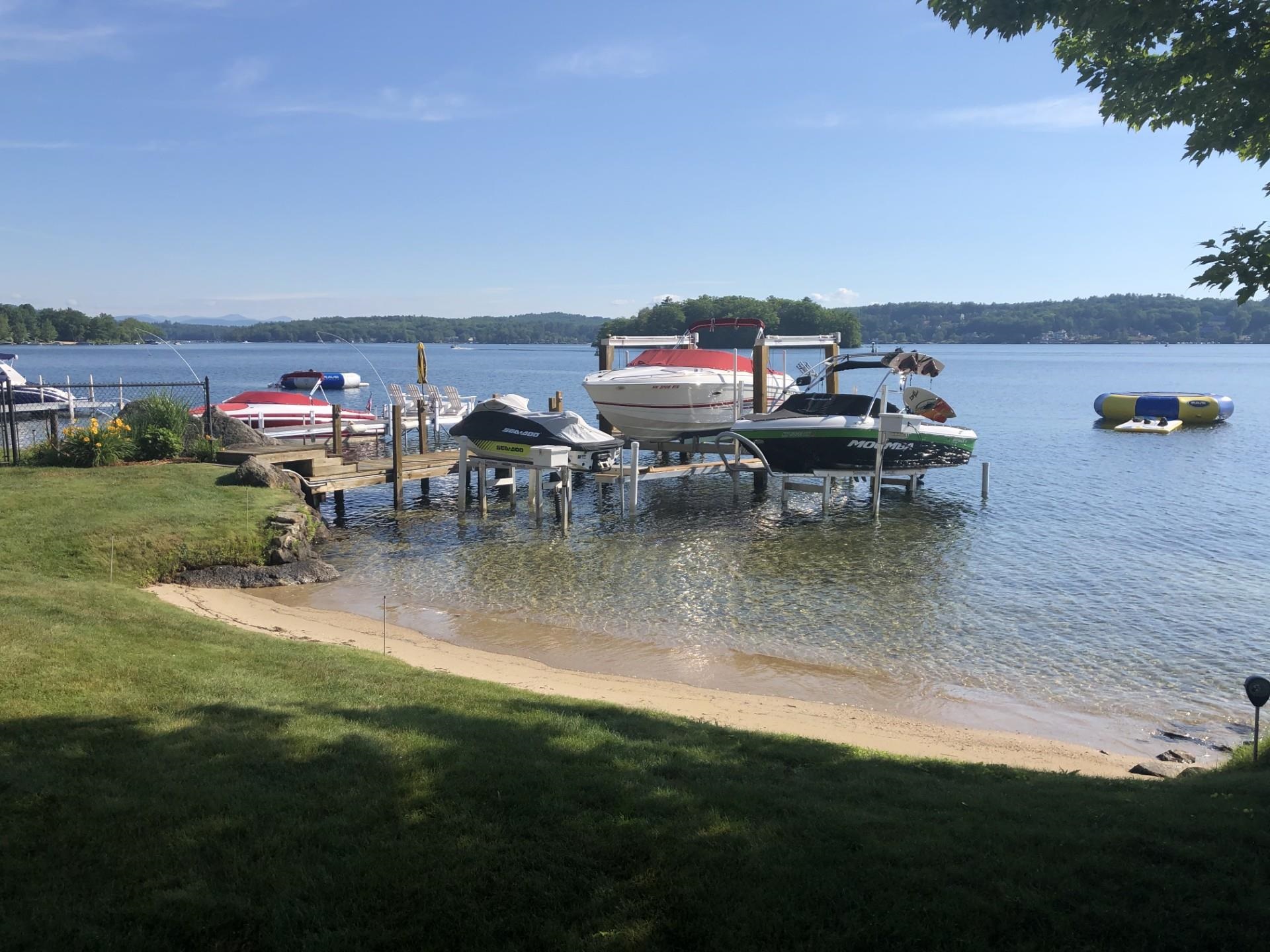 90 Paugus Park Rd, Laconia, NH 03246