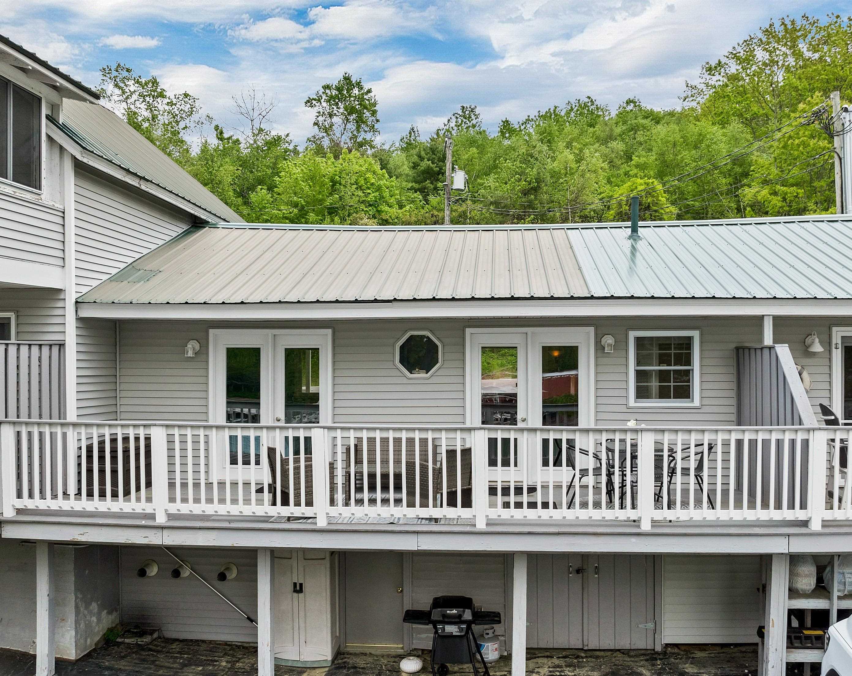 1144 Weirs Blvd, Laconia, NH 03246