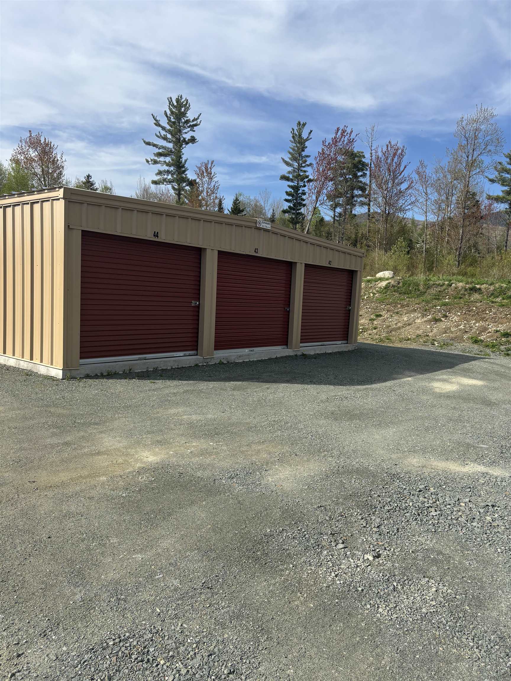 1495 Presidential Hw, Jefferson, NH 03583