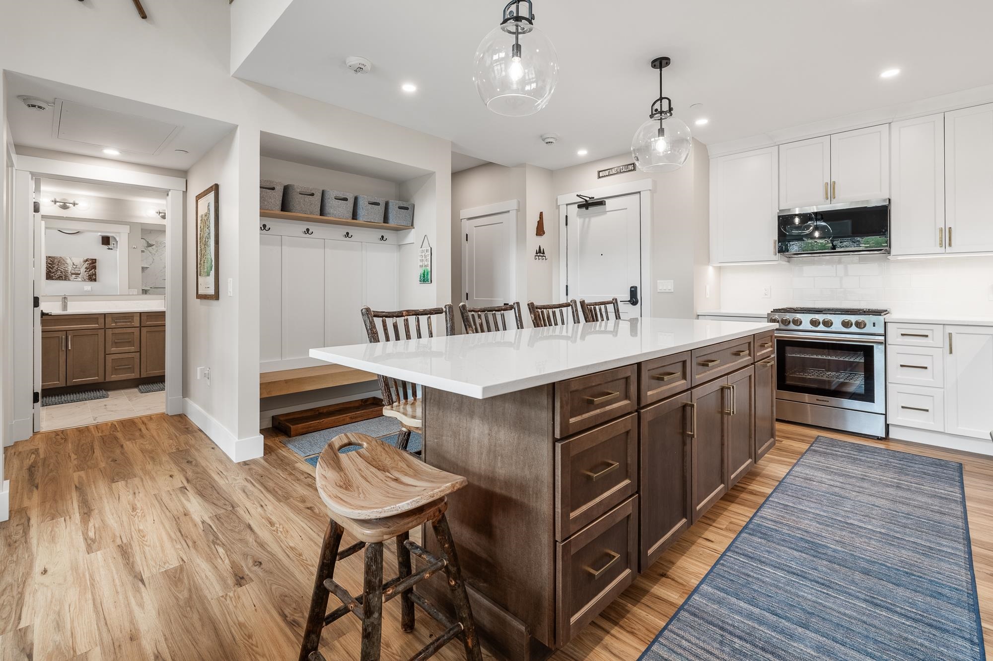 243 Skimobile Rd, Conway, NH 03860