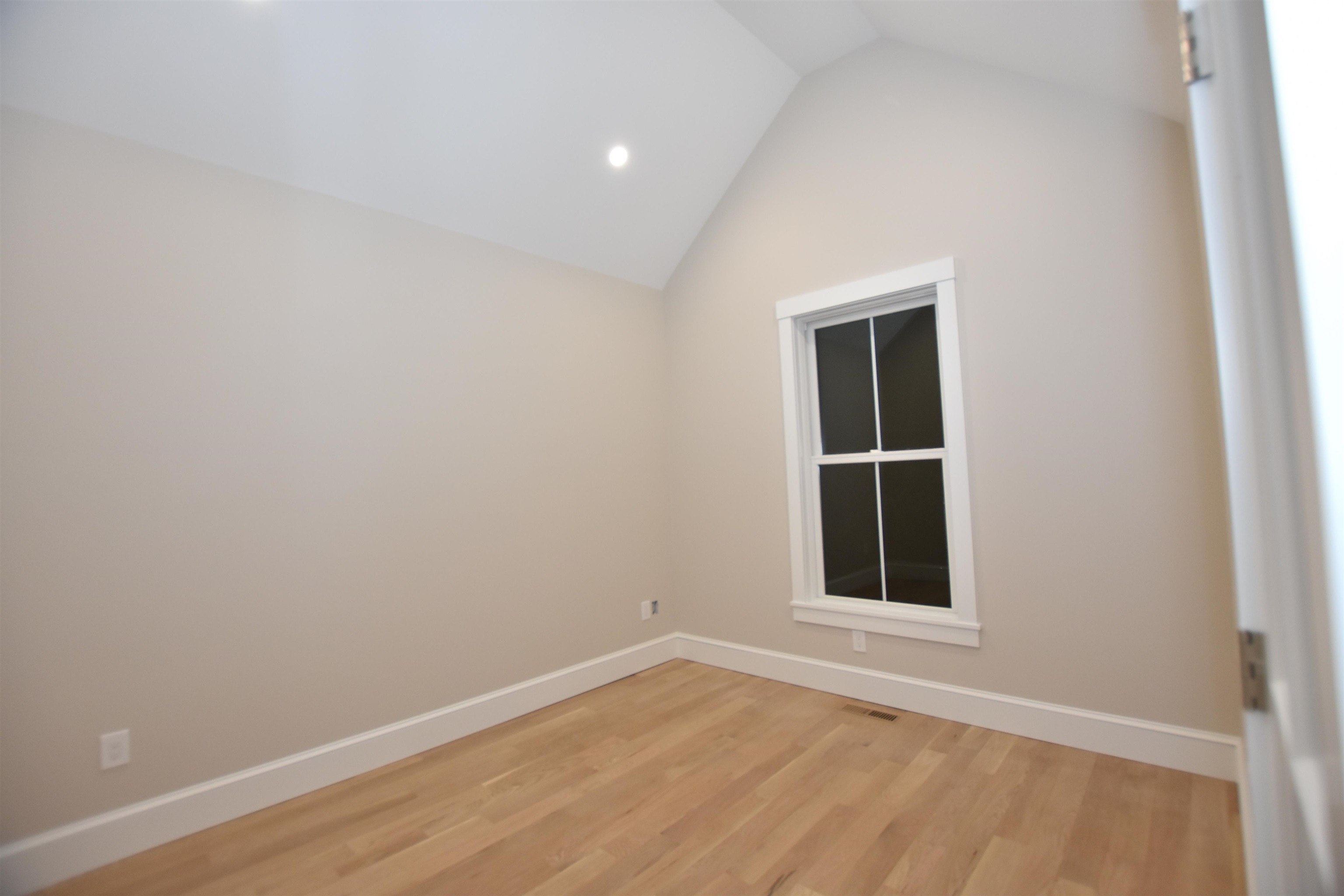 MLS #5042917 image #9