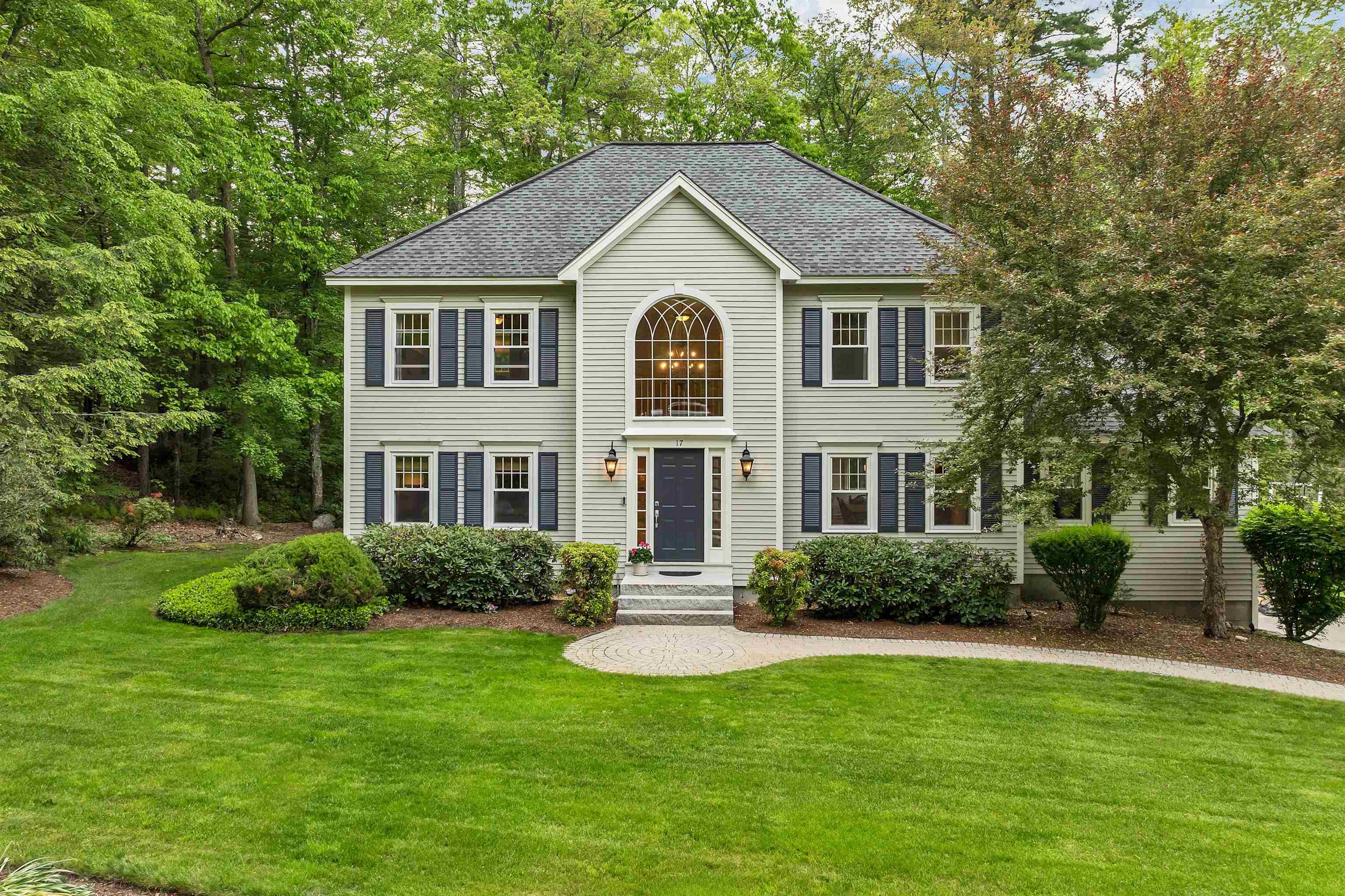 Featured Listing Photo