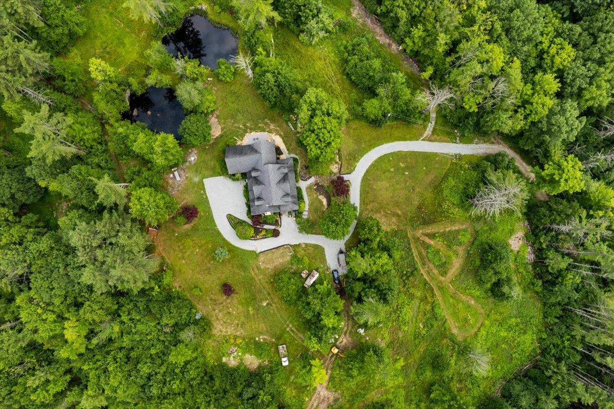 96 Dean Hill Rd, Hillsborough, NH 03244