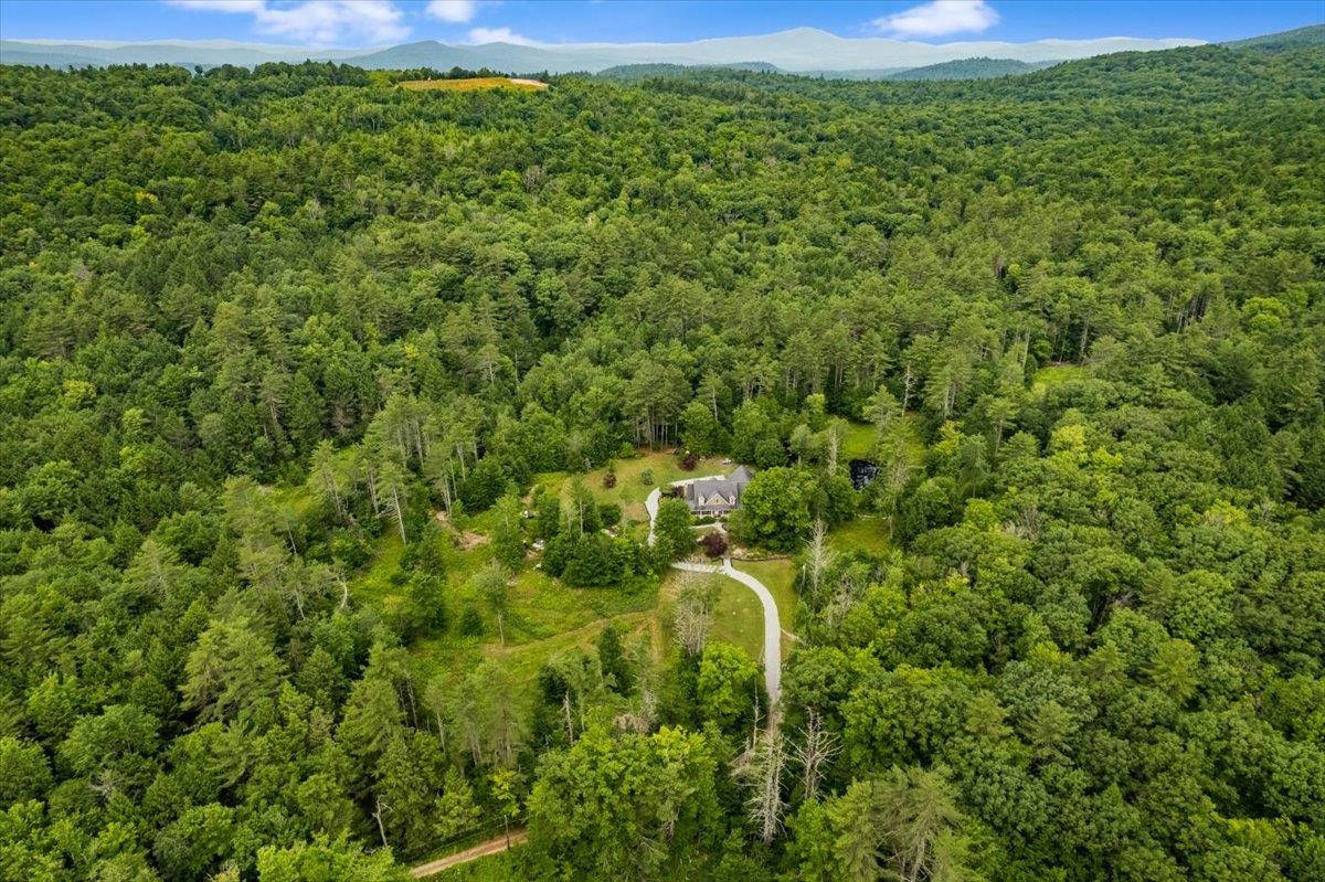96 Dean Hill Rd, Hillsborough, NH 03244