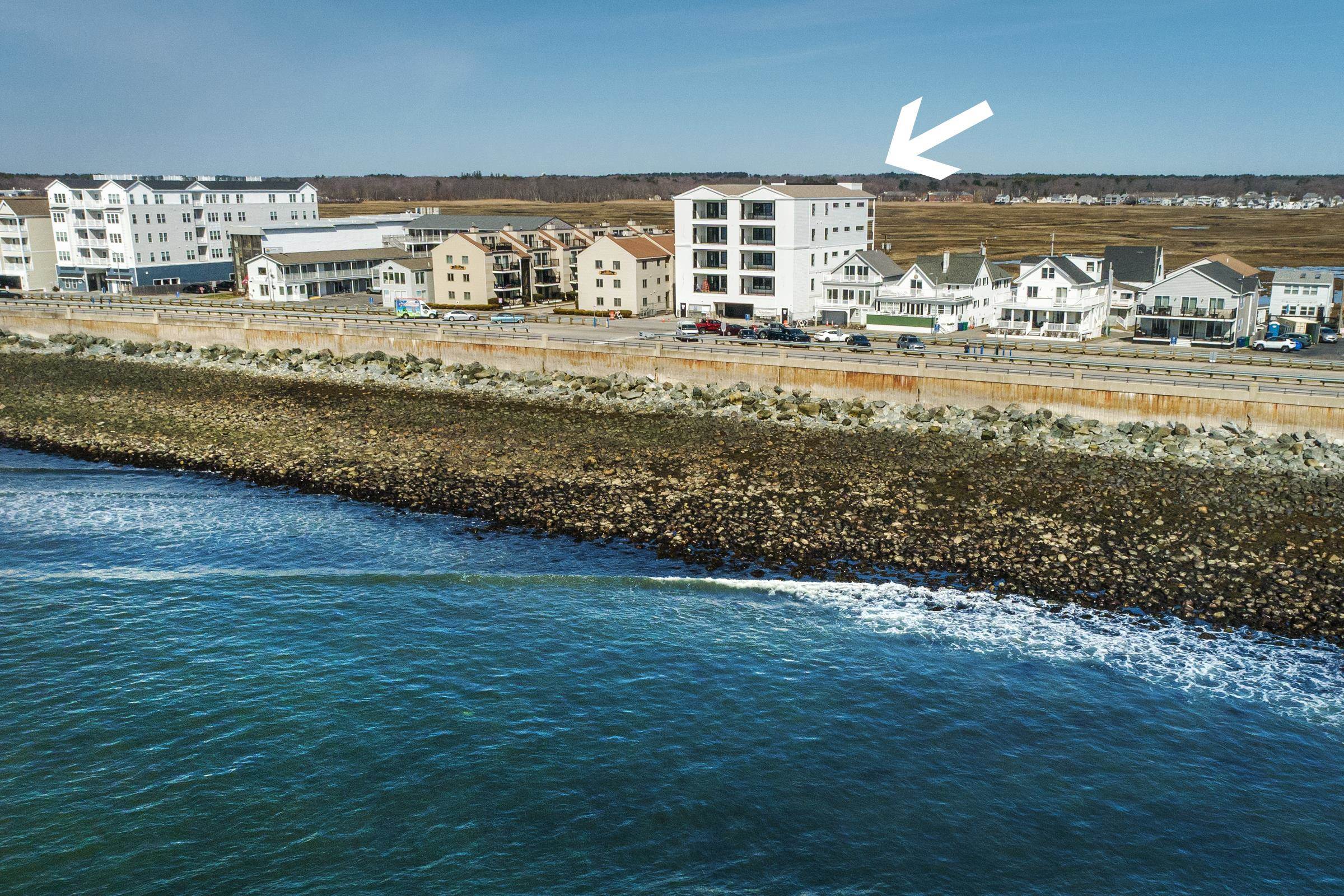 465 Ocean Blvd, Hampton, NH 03842