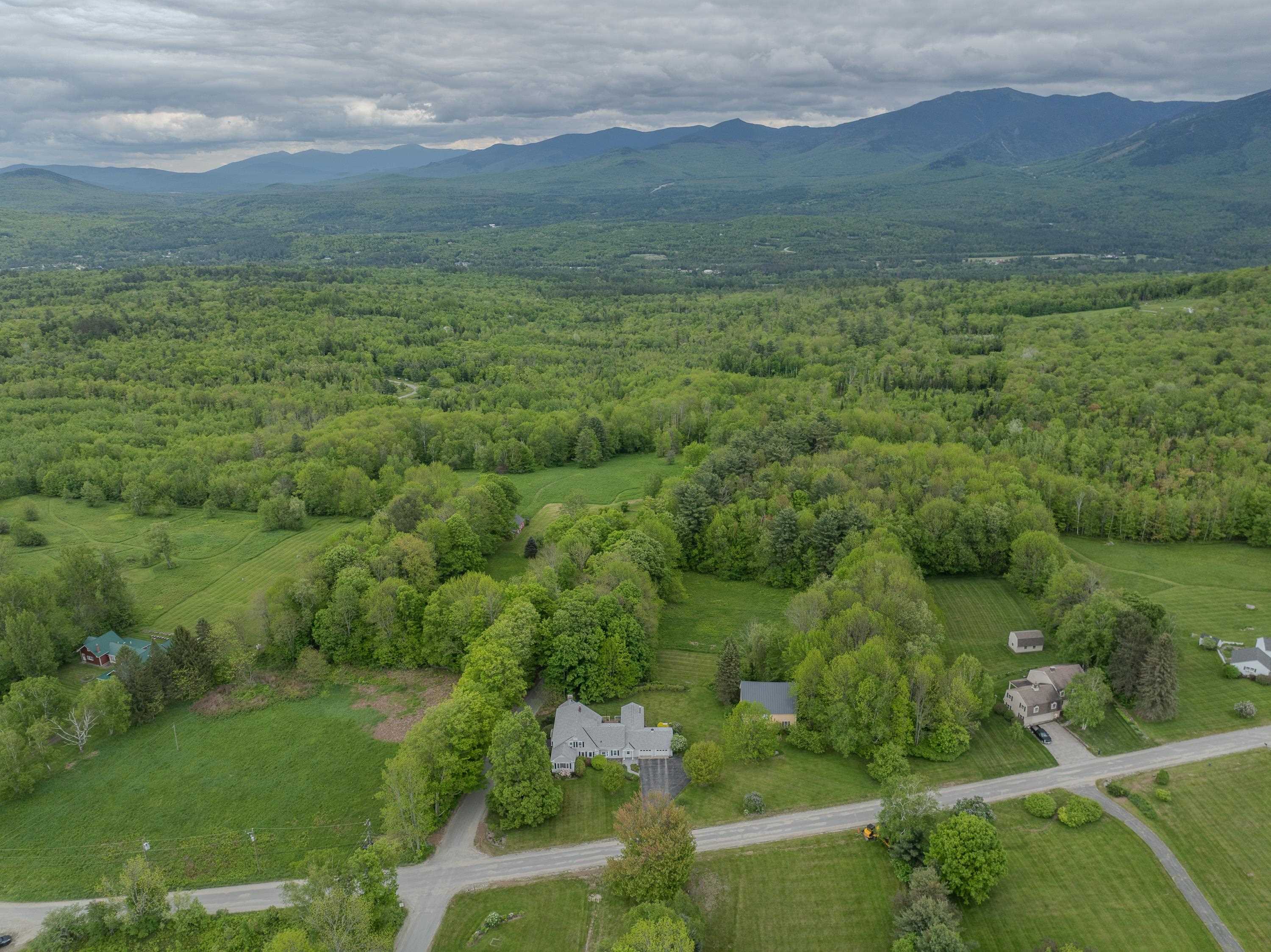 333 Sunset Hill Rd, Sugar Hill, NH 03586